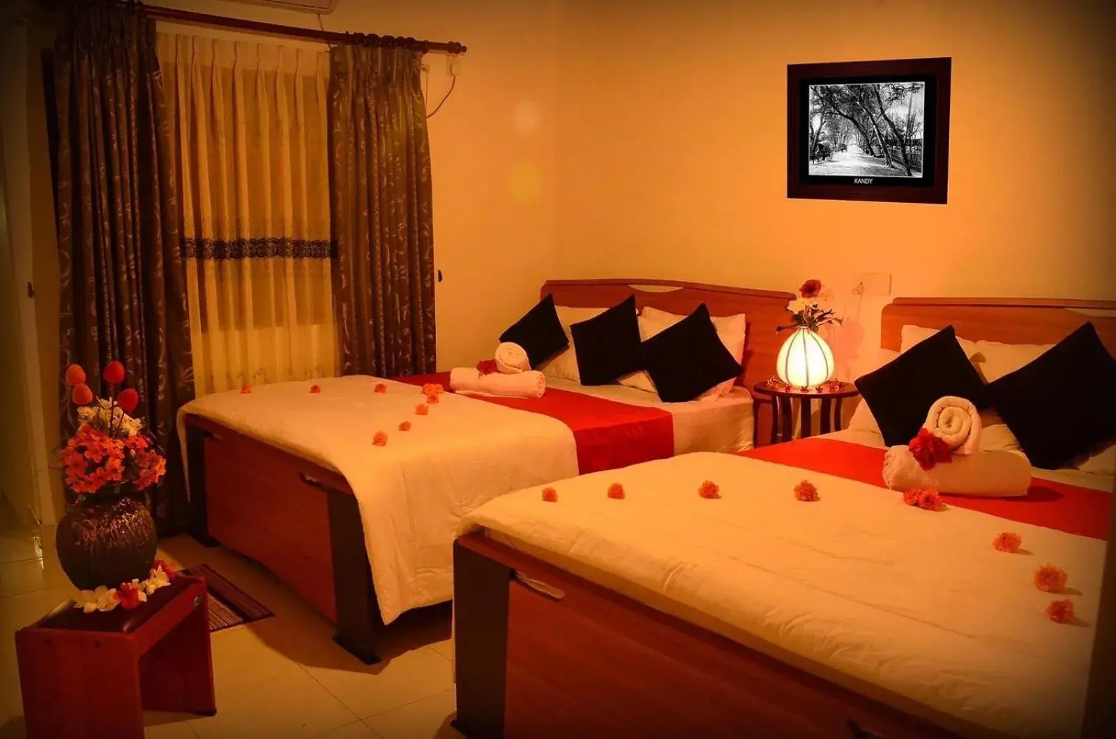 Deluxe Double or Twin Room in The Kings Villa Deluxe Double or Twin Room in The Kings Villa