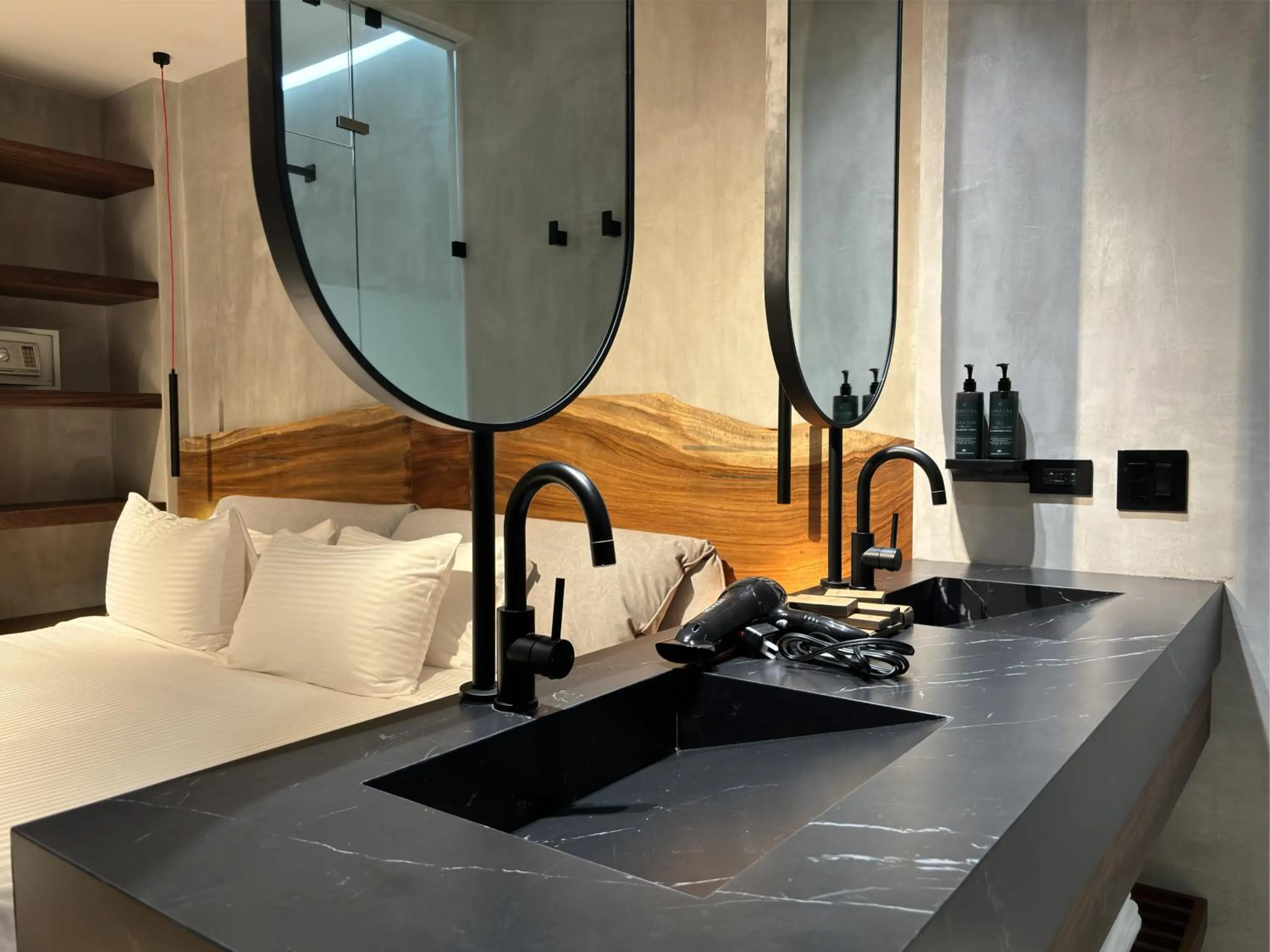 Bedroom in Blooma Boutique Hotel