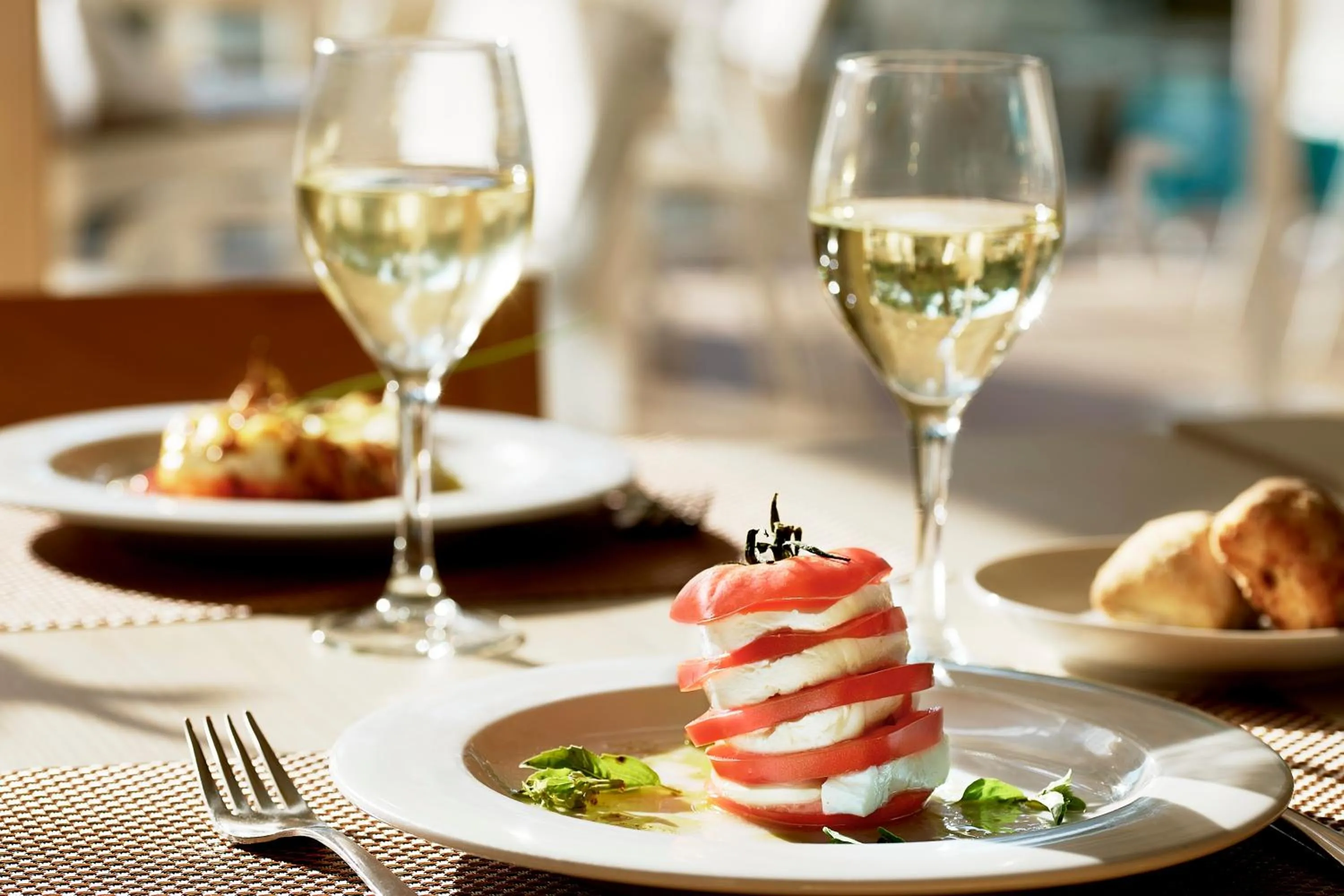 Restaurant/places to eat in Iberostar Waves Club Cala Barca All Inclusive