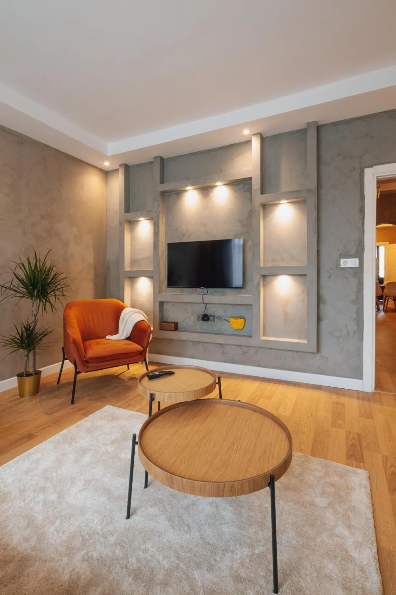 Raya Suites
