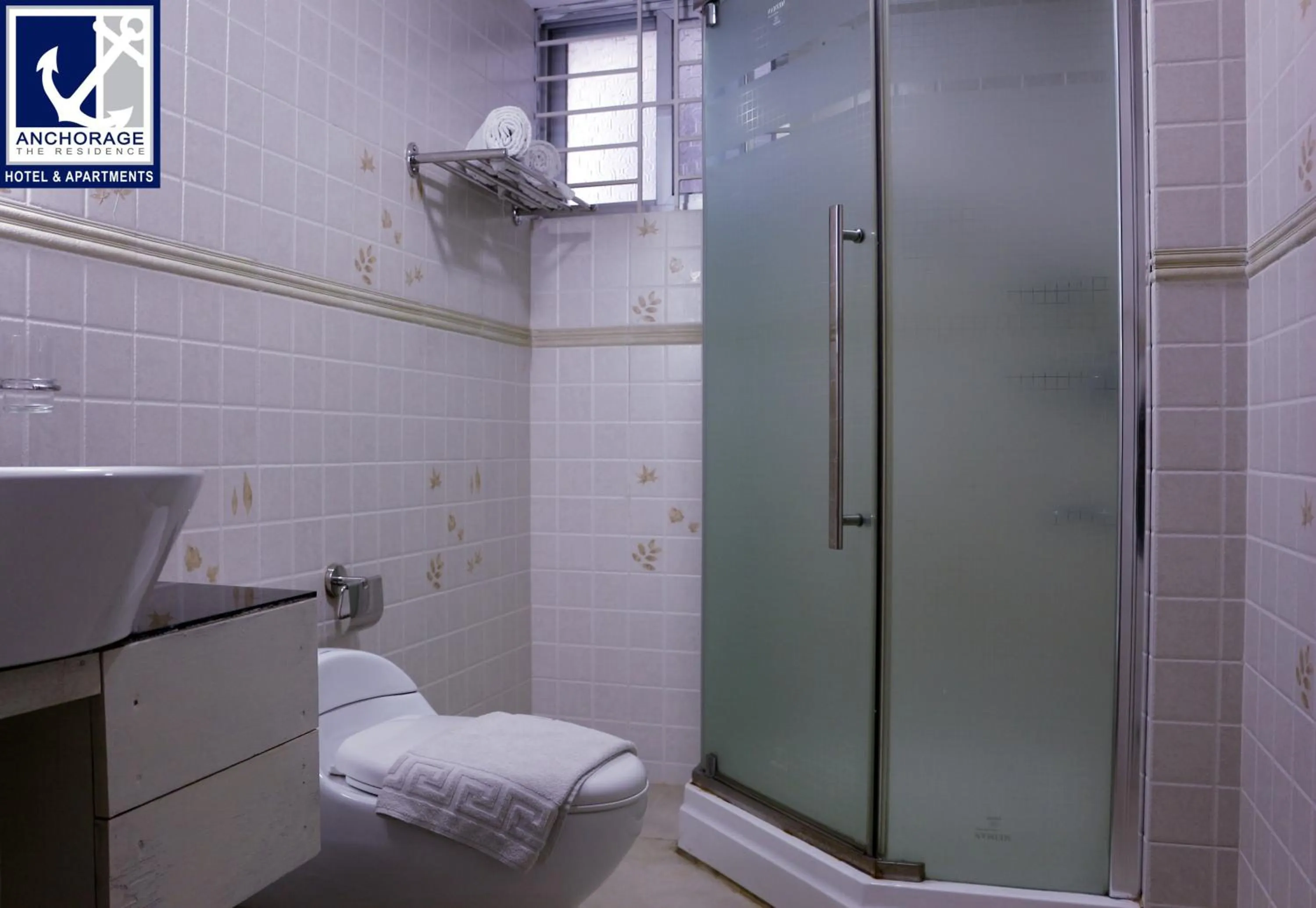 Bathroom in Anchorage The Residence