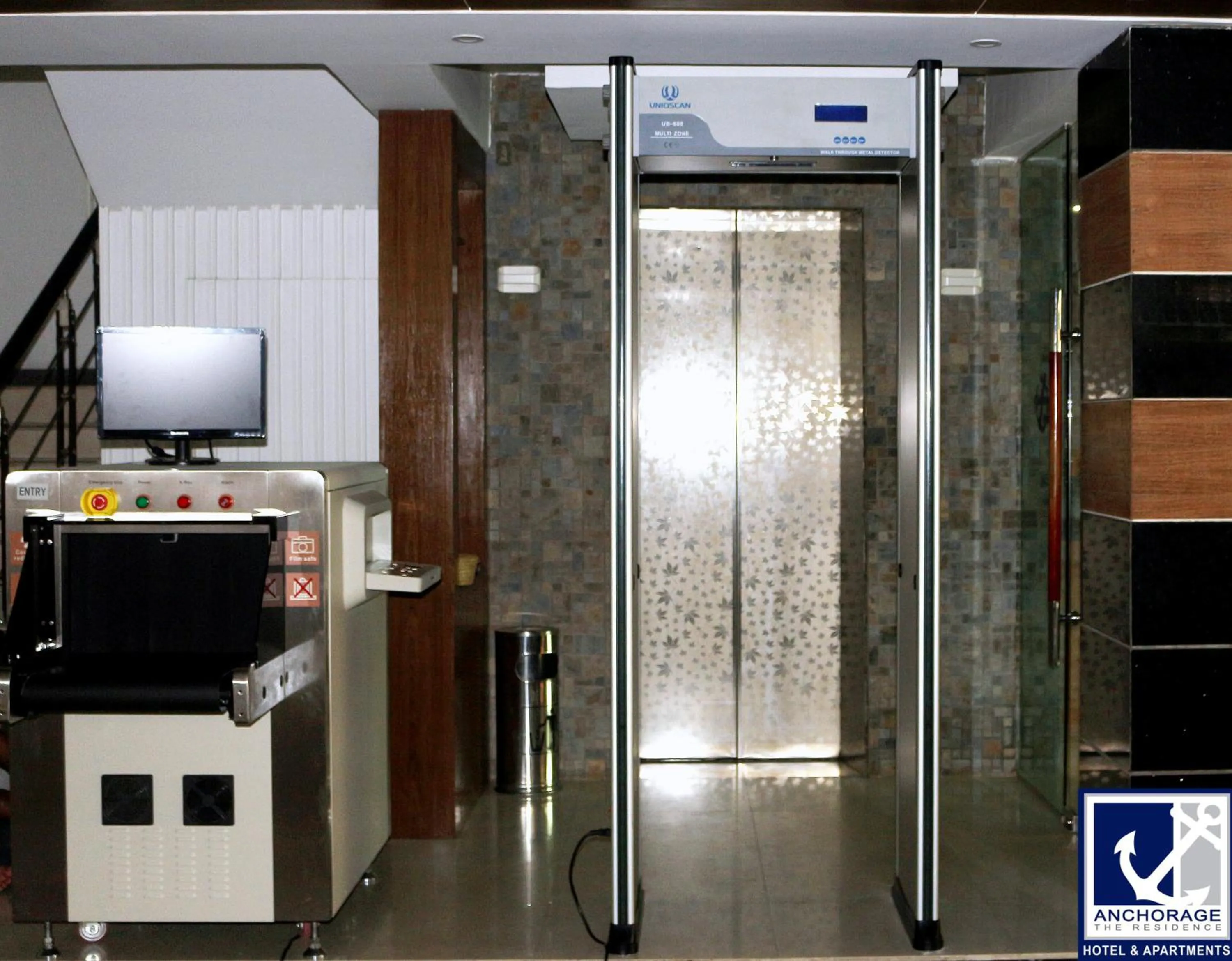 Facade/entrance in Anchorage The Residence