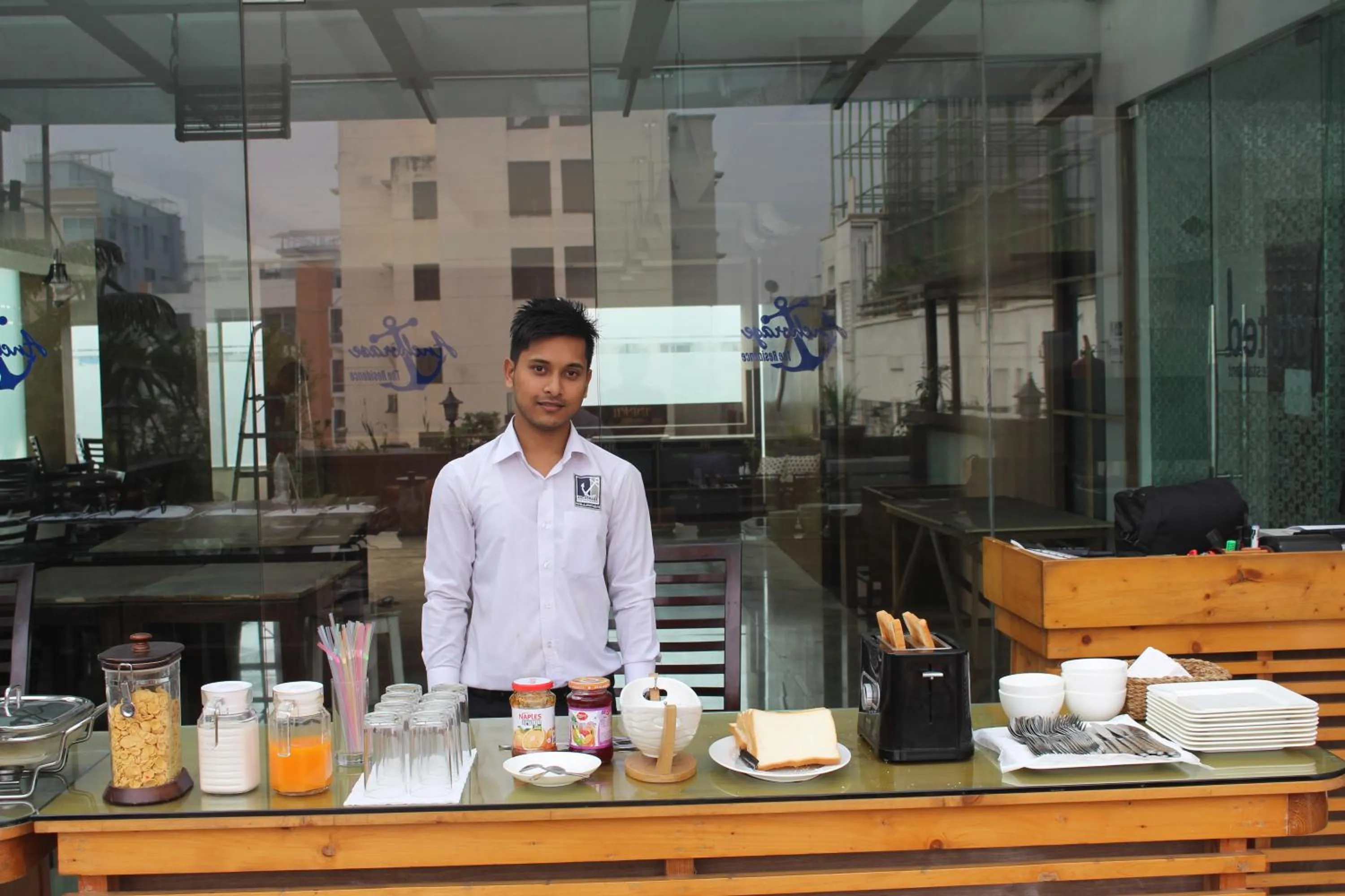 Breakfast in Anchorage The Residence