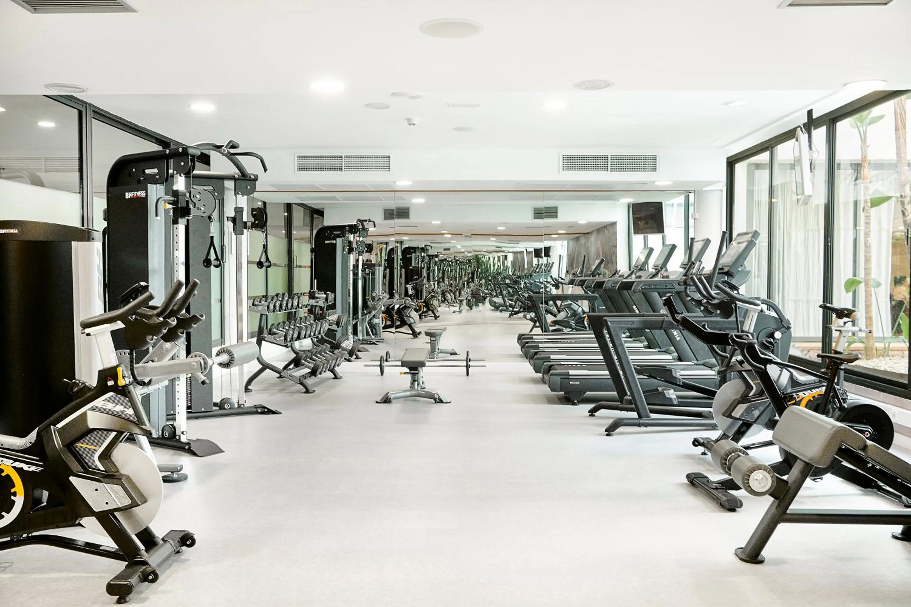 Fitness centre/facilities in Iberostar Waves Cristina