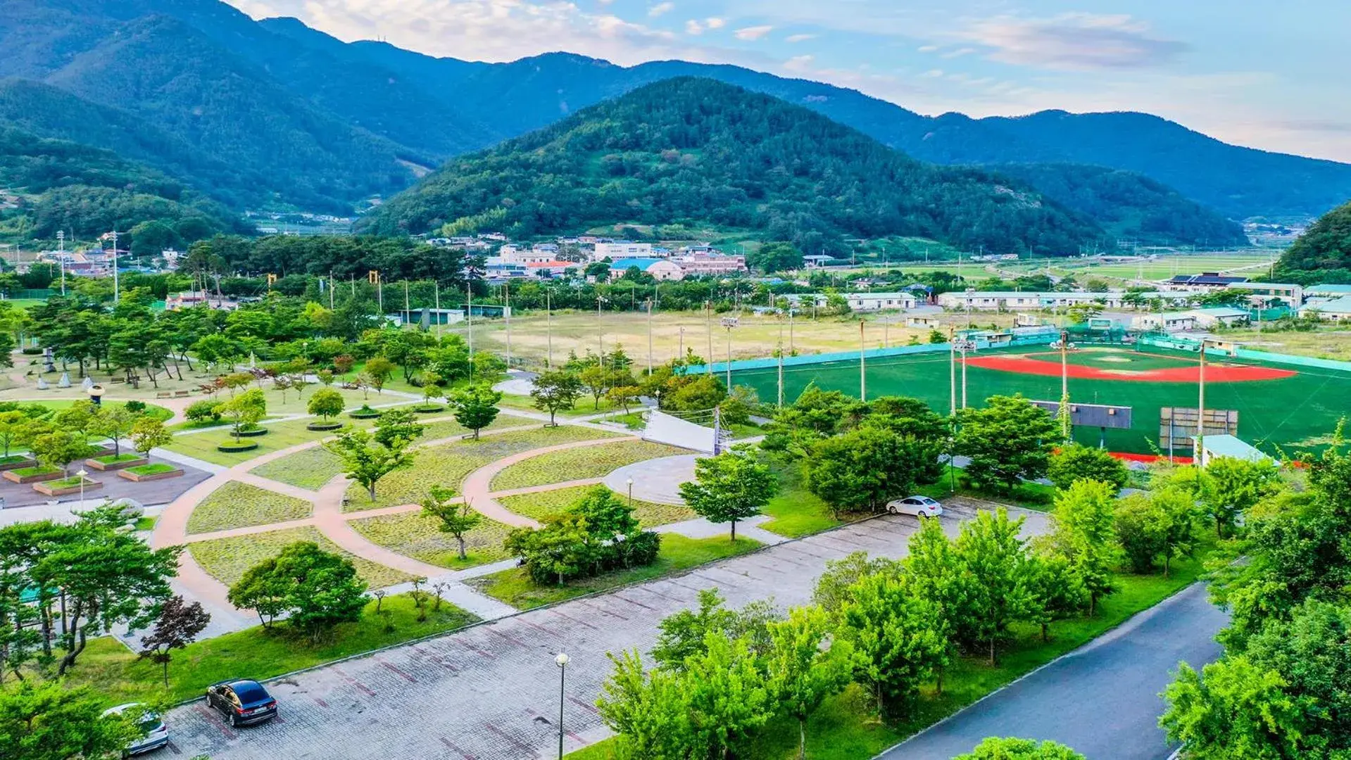 Neighbourhood in Namhae Sports Park Hotel Neighbourhood in Namhae Sports Park Hotel