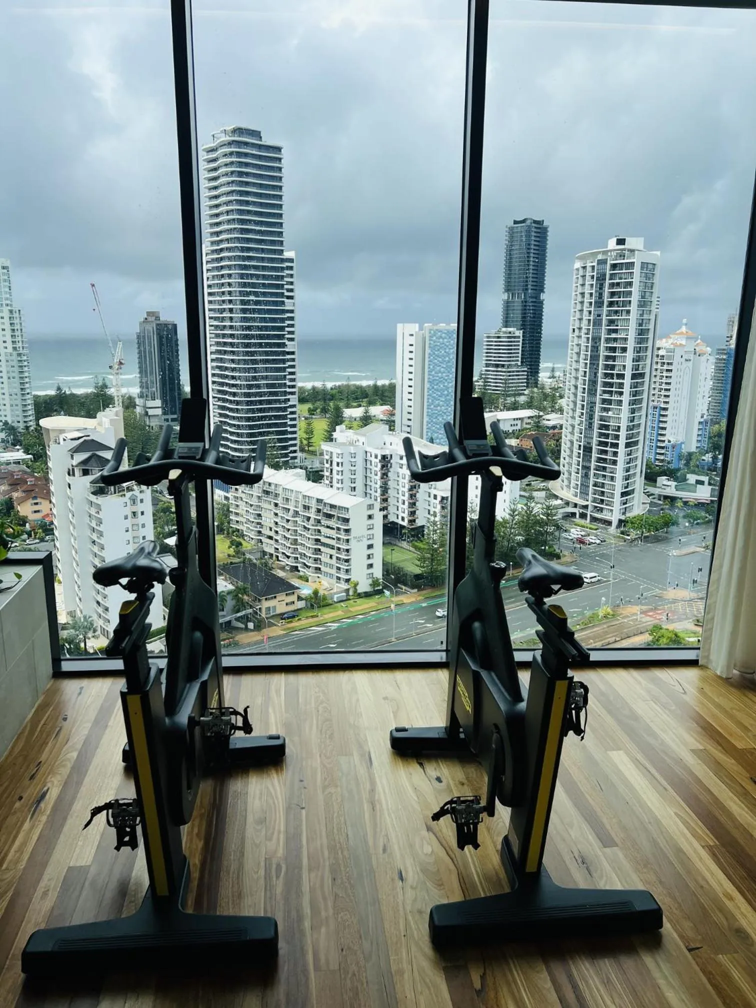 La Jolla Holiday Broadbeach