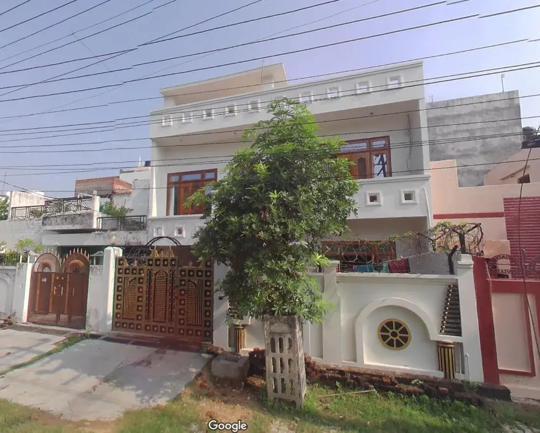 Property building in Om Kashi Villa Property building in Om Kashi Villa