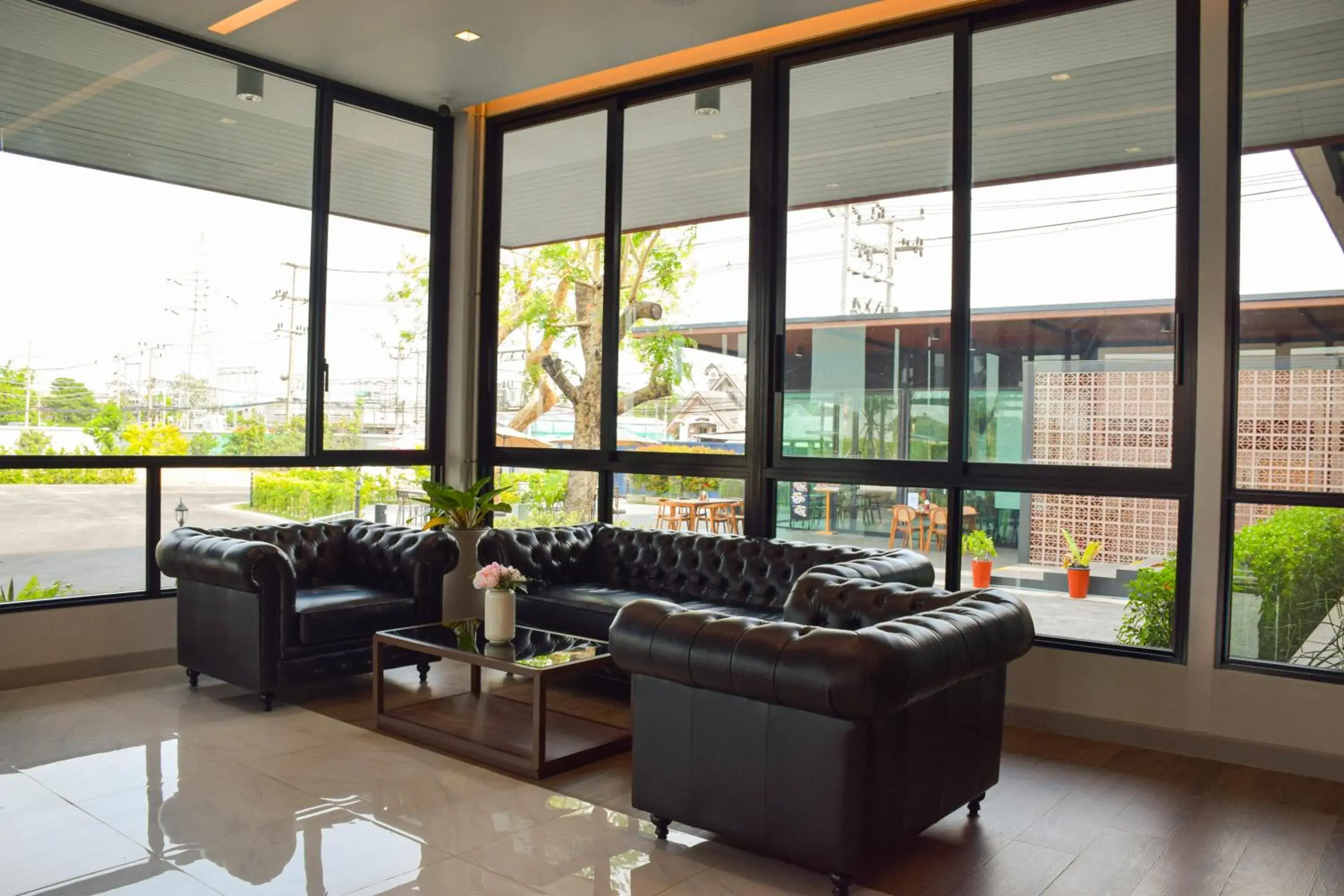 Lobby or reception in The Horizon Groove Hotel Lobby or reception in The Horizon Groove Hotel