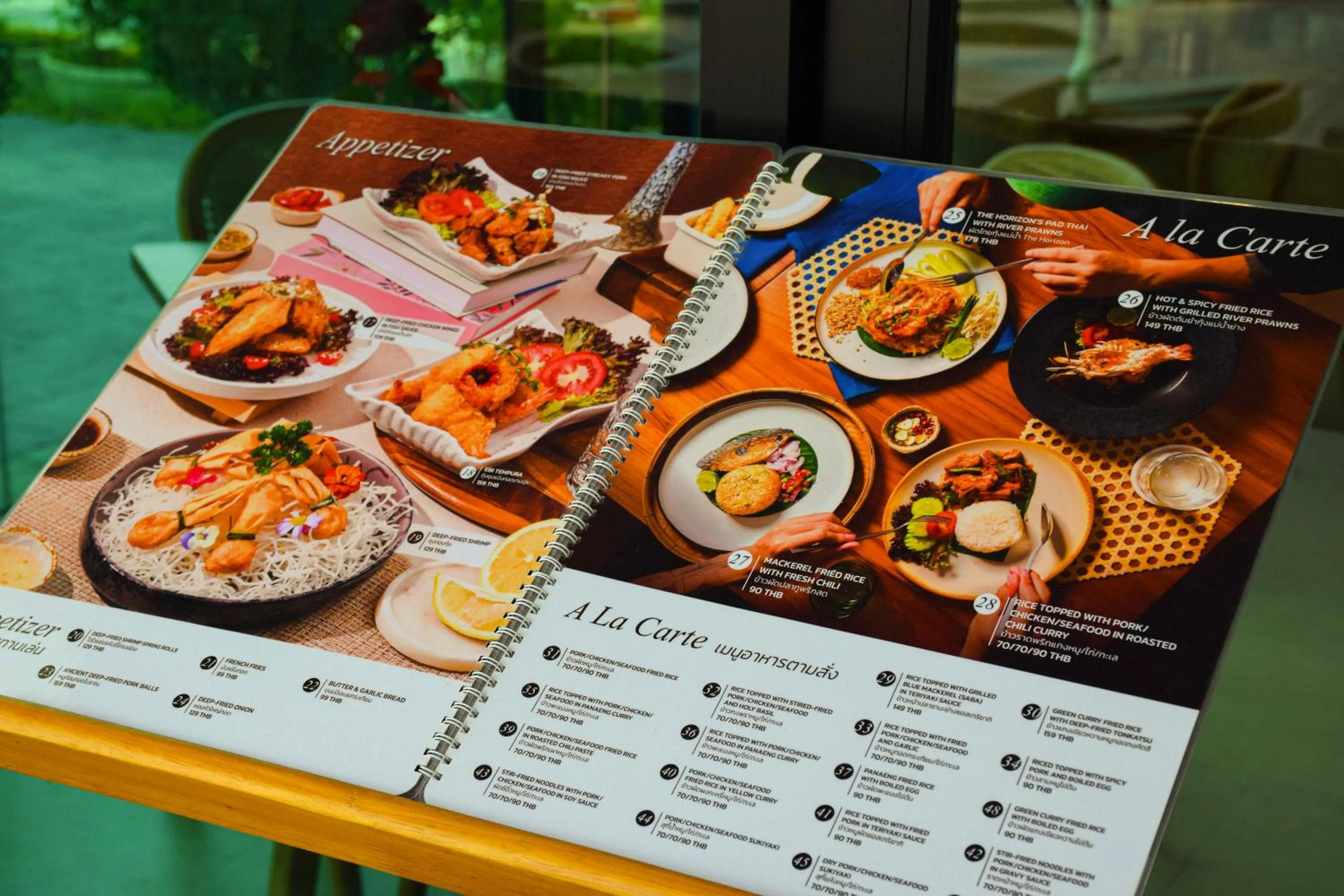 Food and drinks in The Horizon Groove Hotel