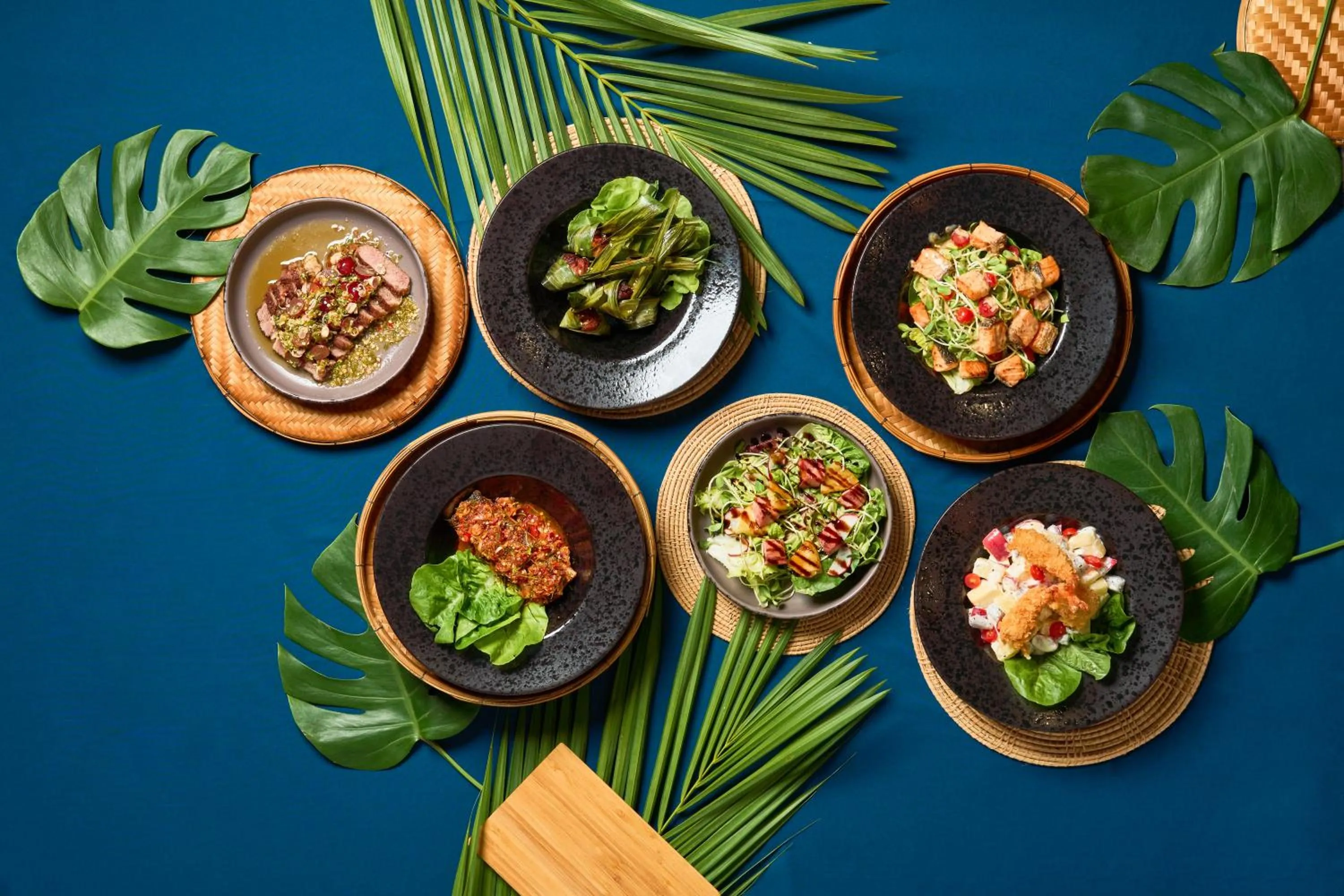 Food and drinks in The Horizon Groove Hotel