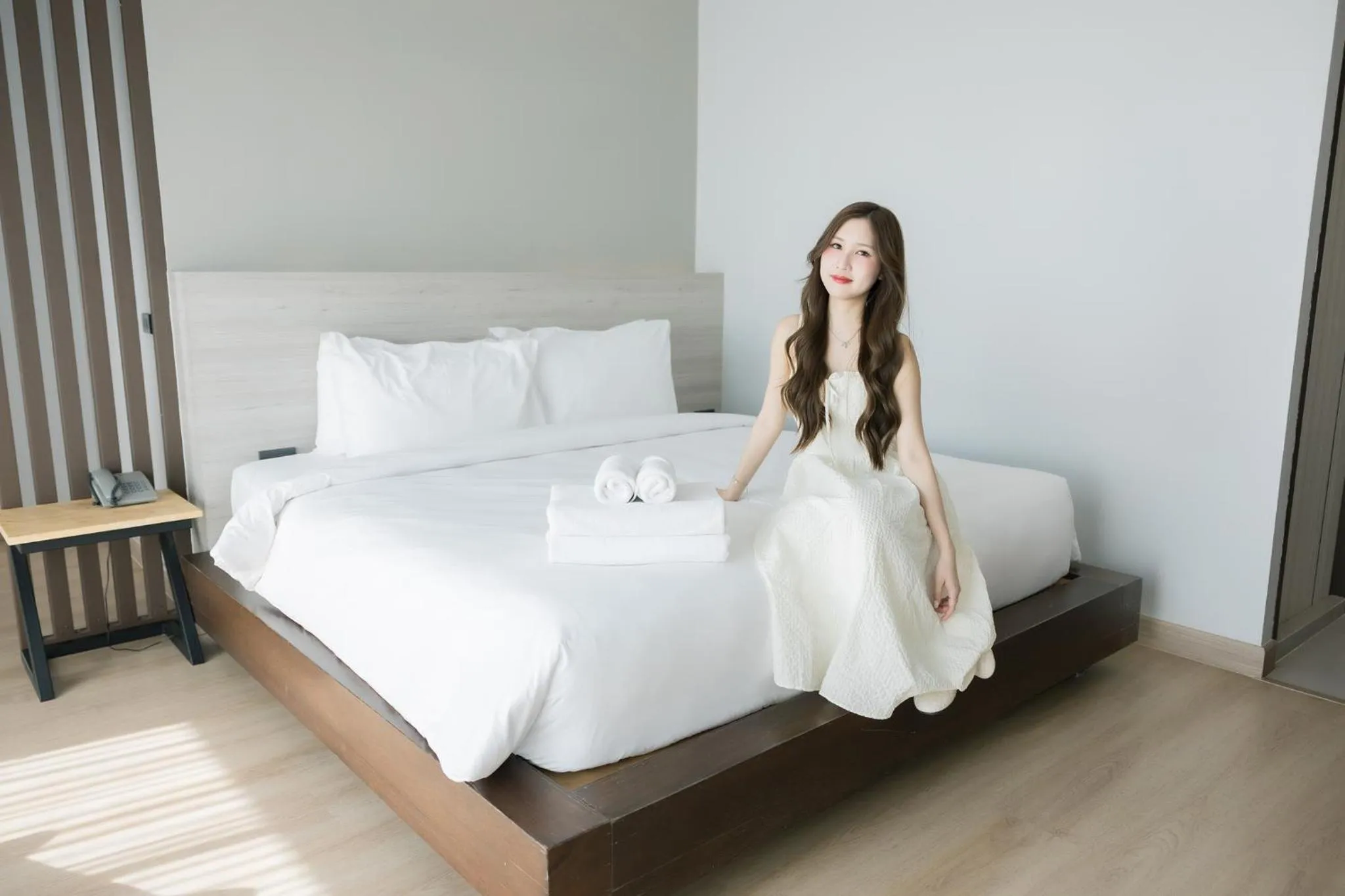 Bed in The Horizon Groove Hotel