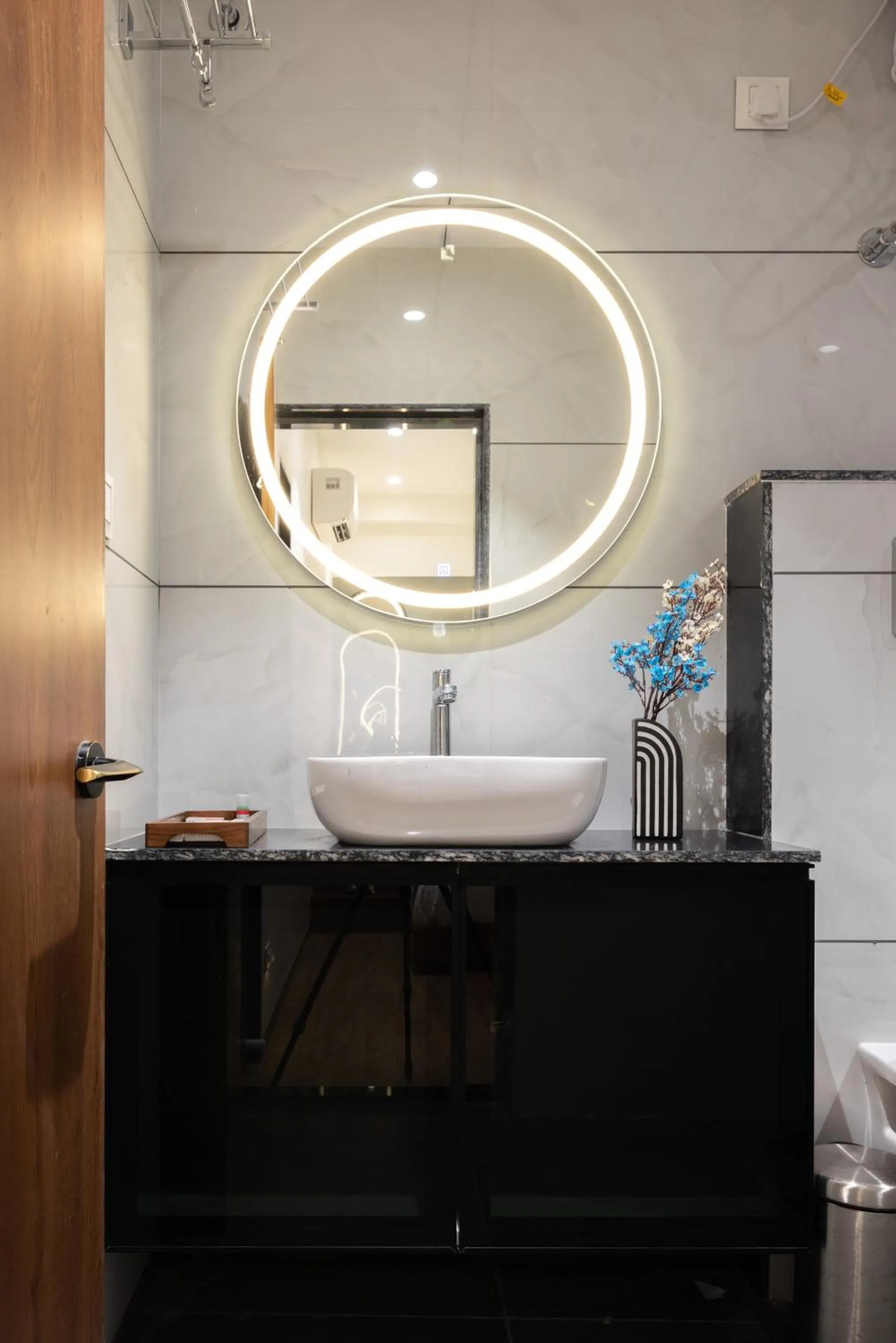 Bathroom in The Zuree Hotel