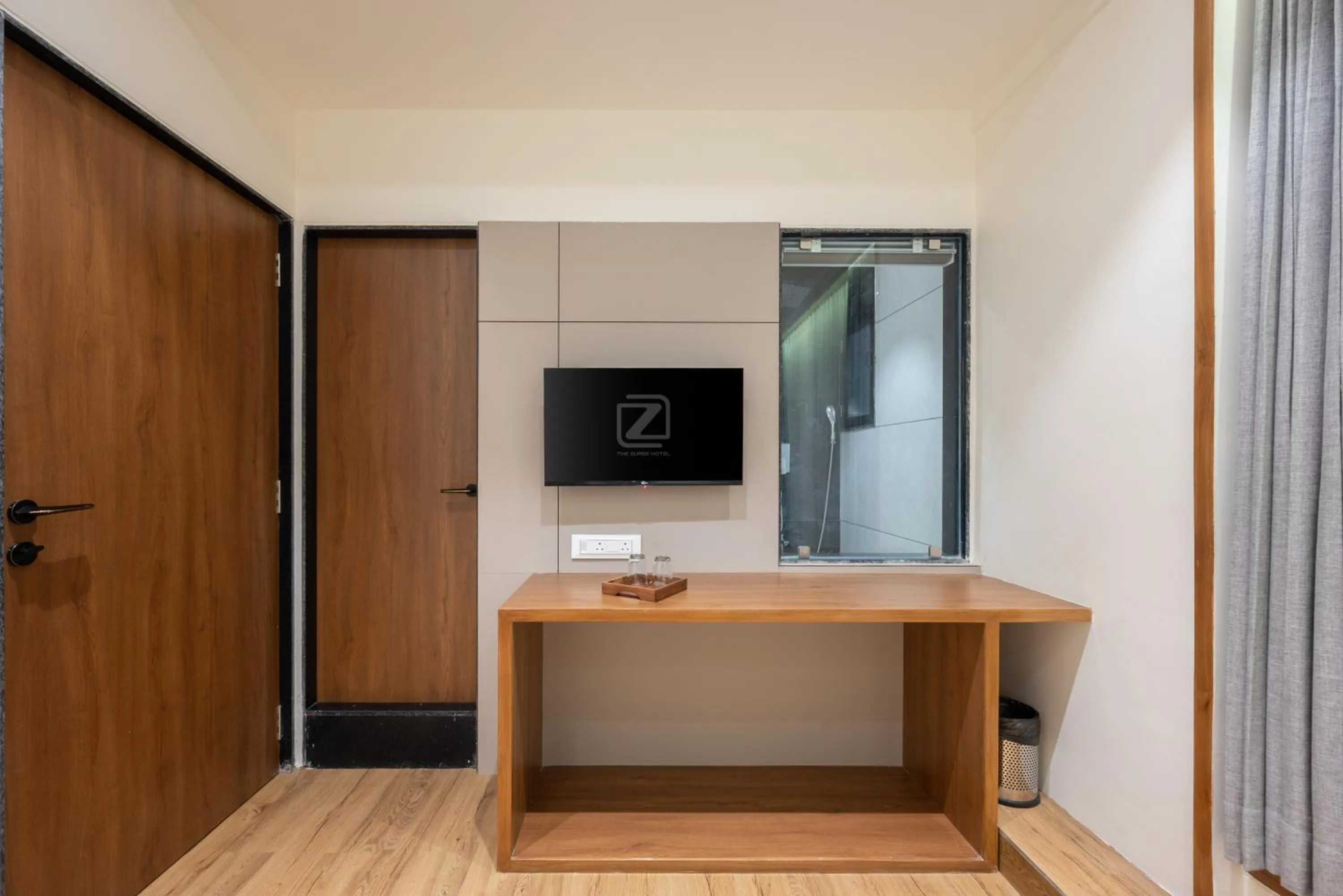 TV and multimedia in The Zuree Hotel