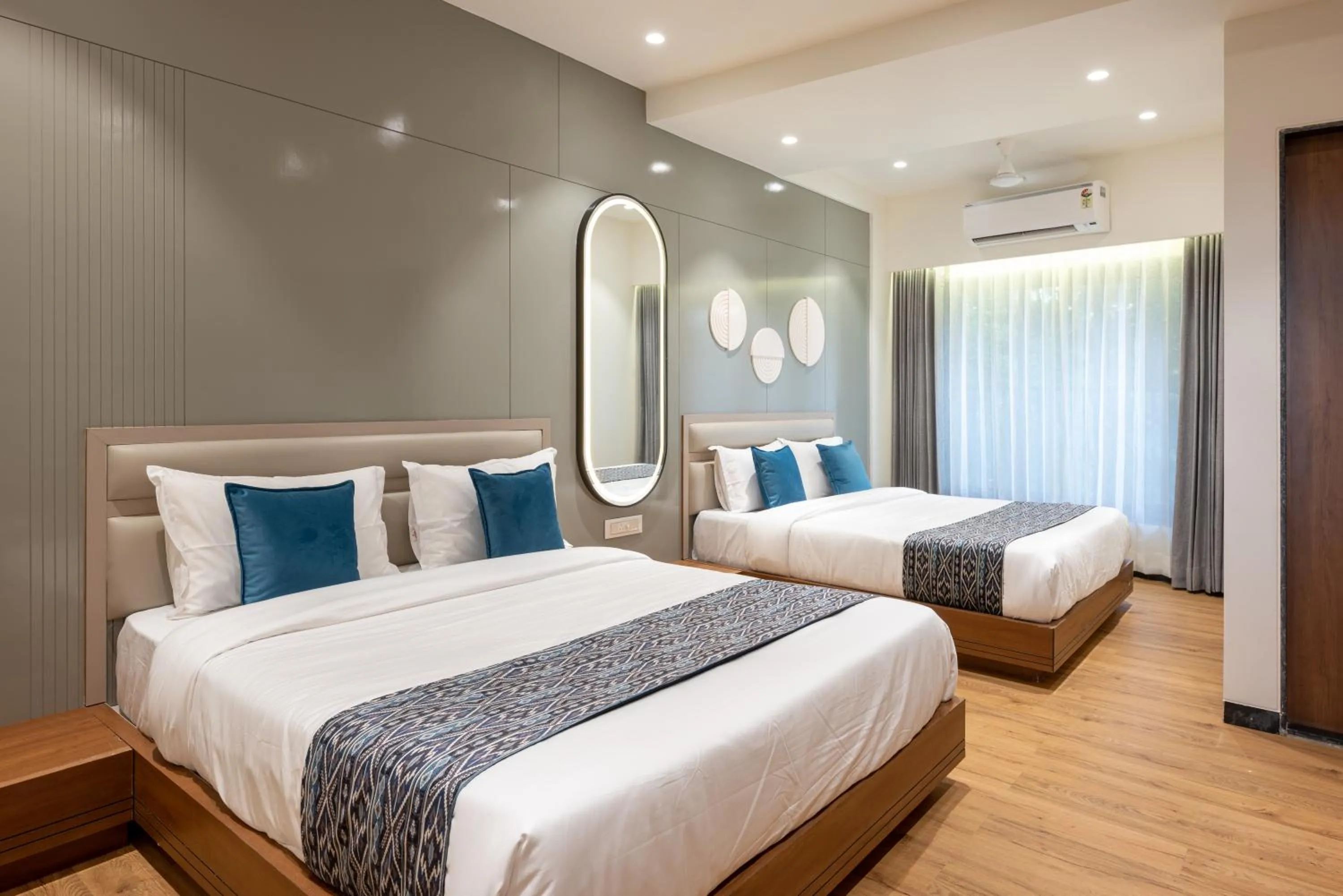 Bedroom, Bed in The Zuree Hotel