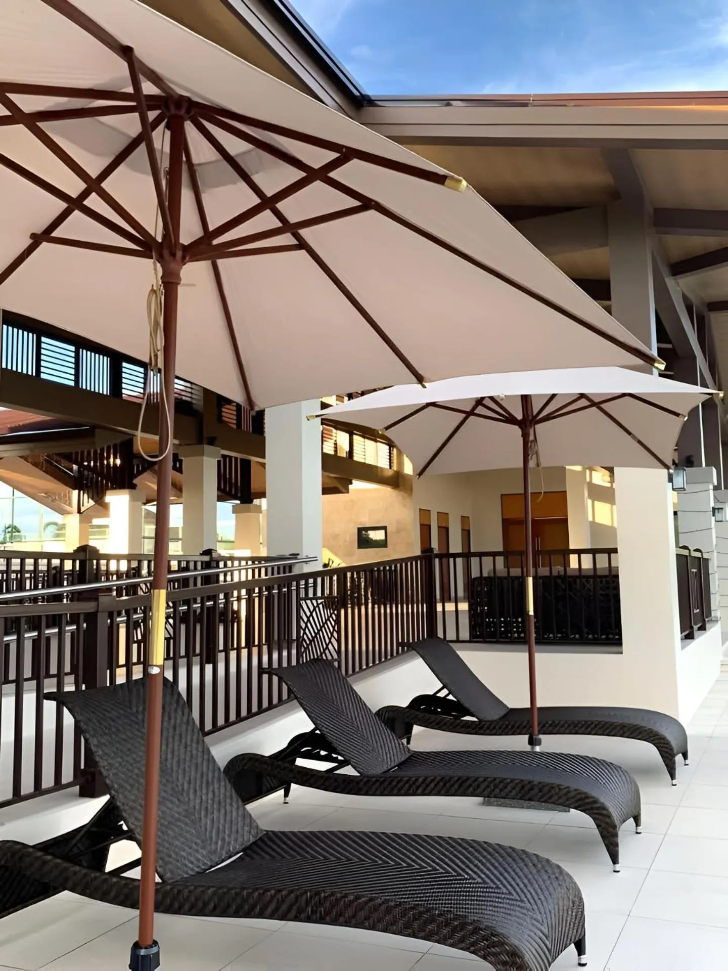 Swimming pool in SAL'S Oceancrest Suite