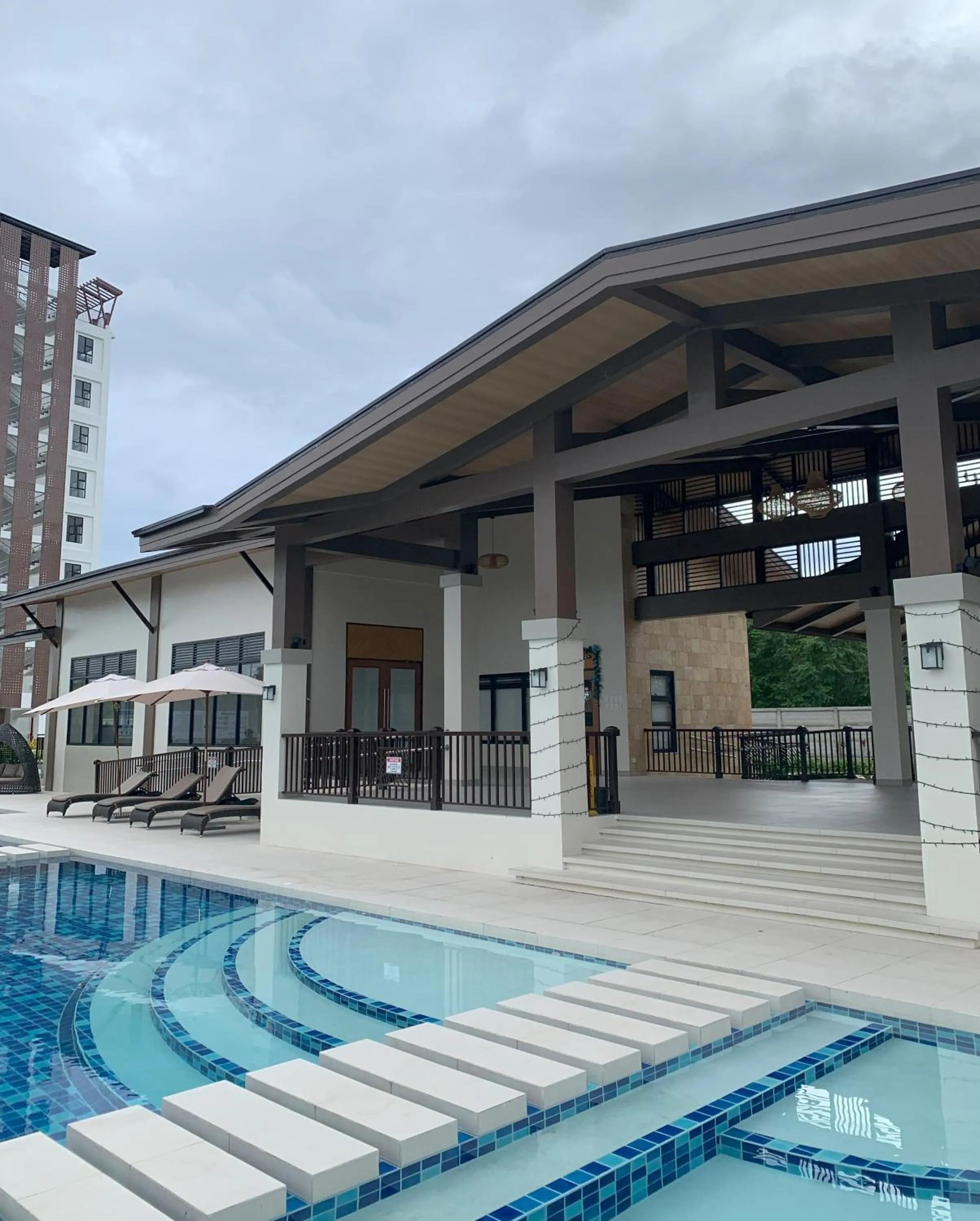 Swimming pool in SAL'S Oceancrest Suite