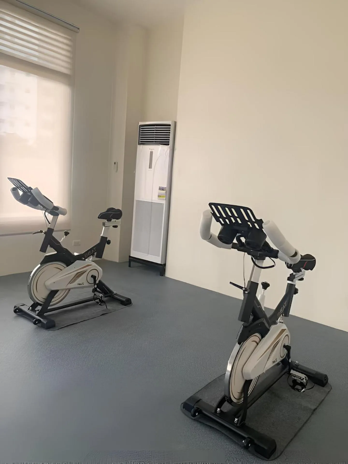 Fitness centre/facilities in SAL'S Oceancrest Suite
