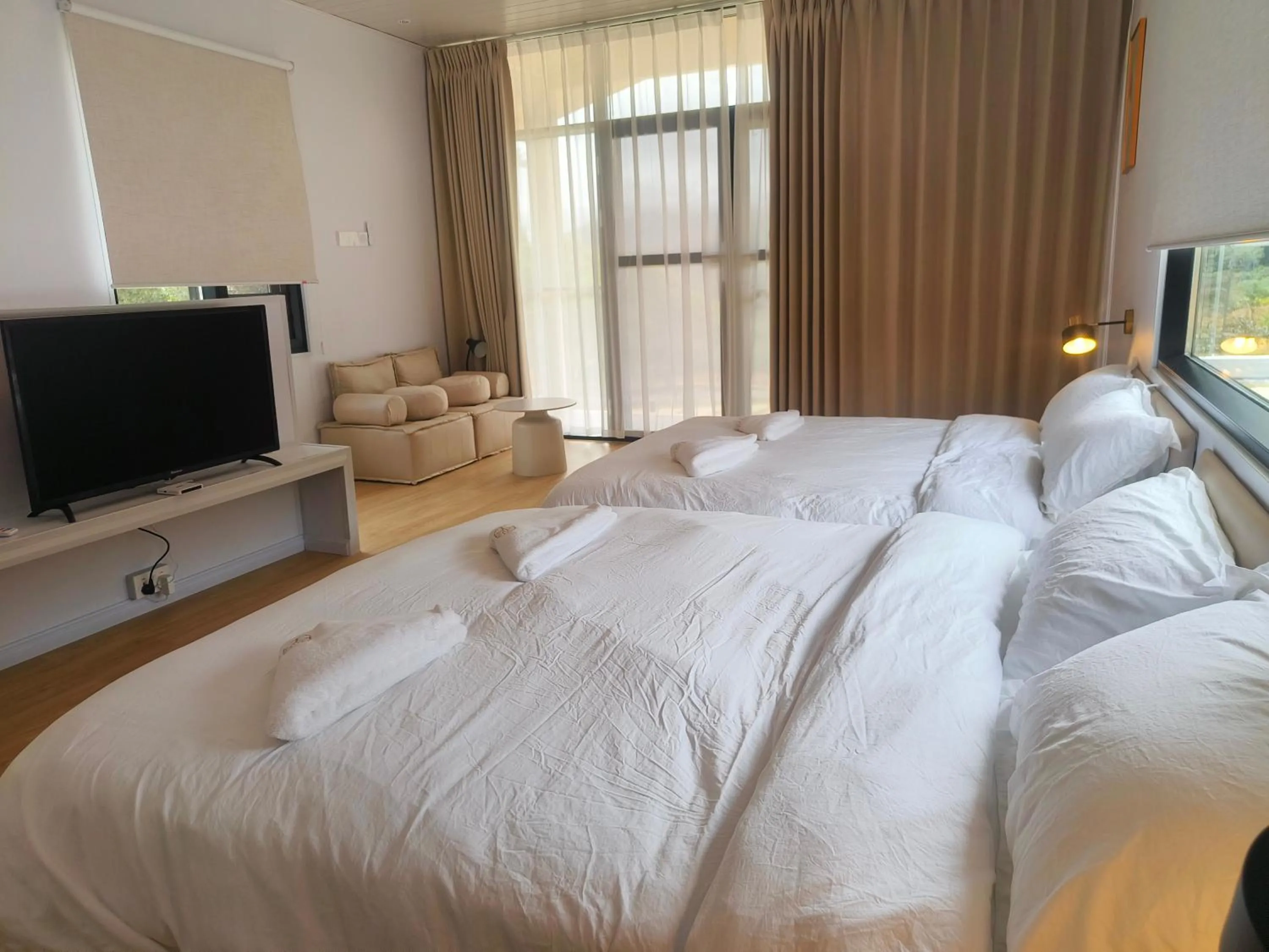 Bed in The Pampines Villa, Mount Kinabalu