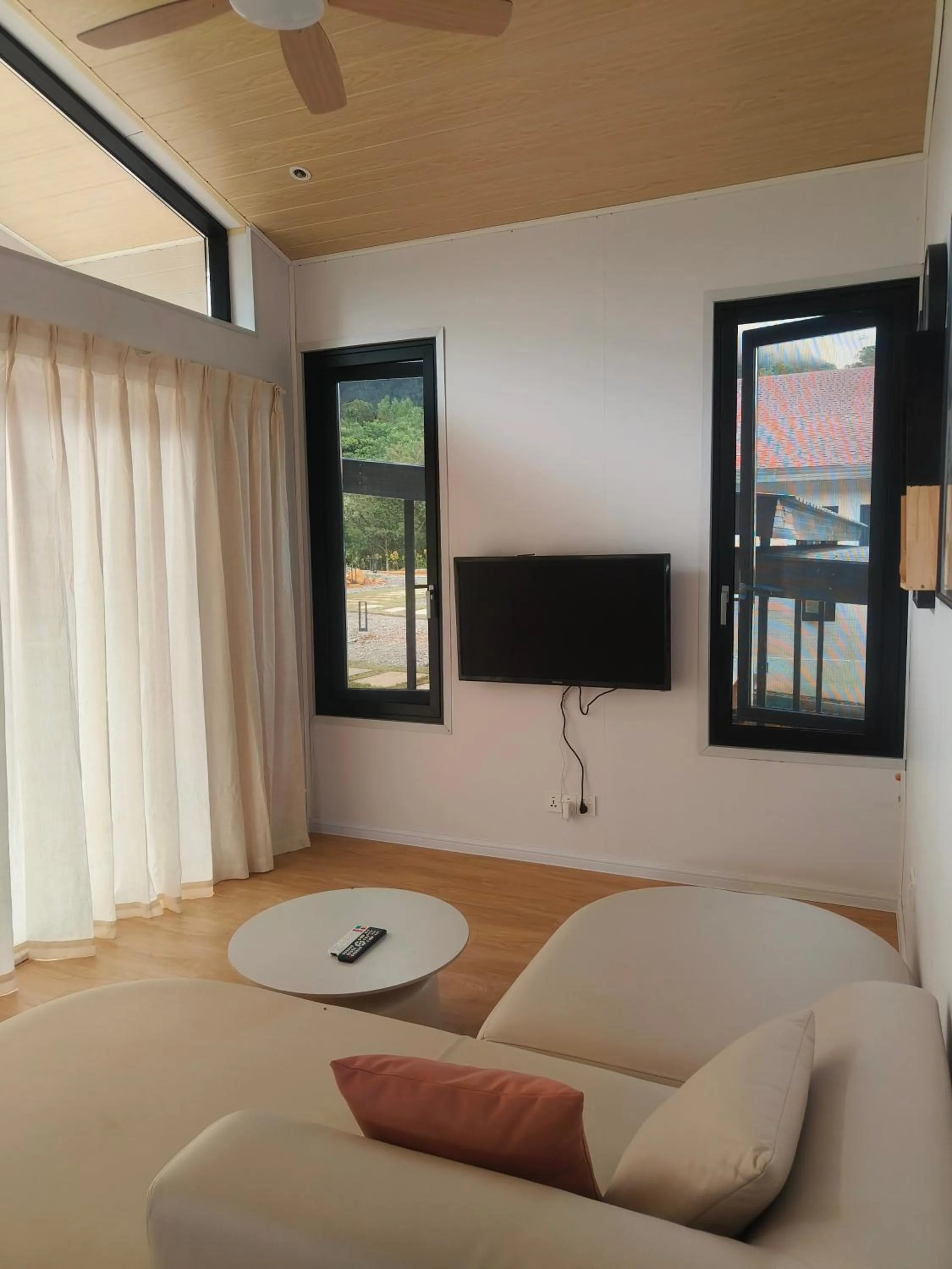Bed in The Pampines Villa, Mount Kinabalu