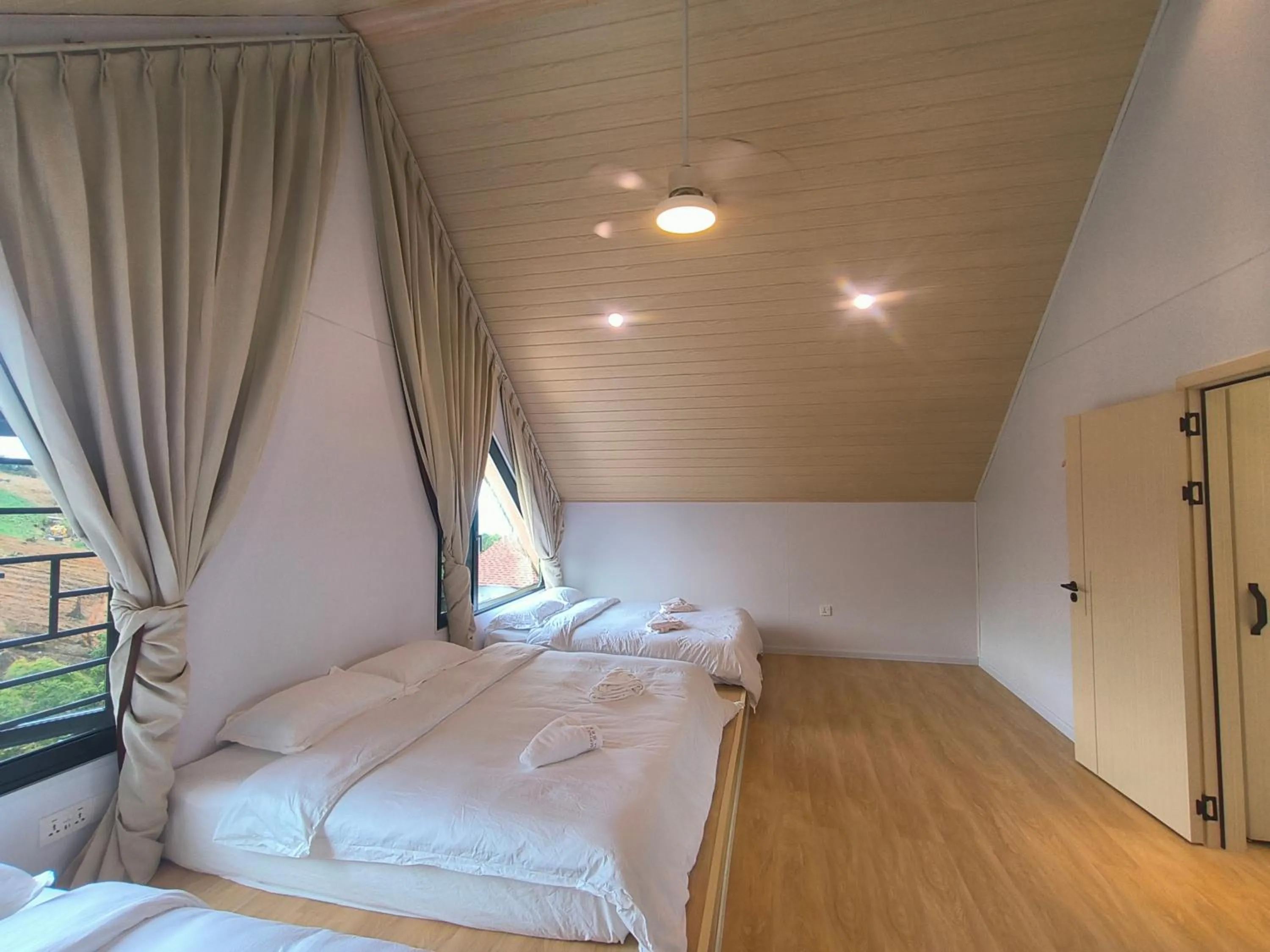 Bed in The Pampines Villa, Mount Kinabalu