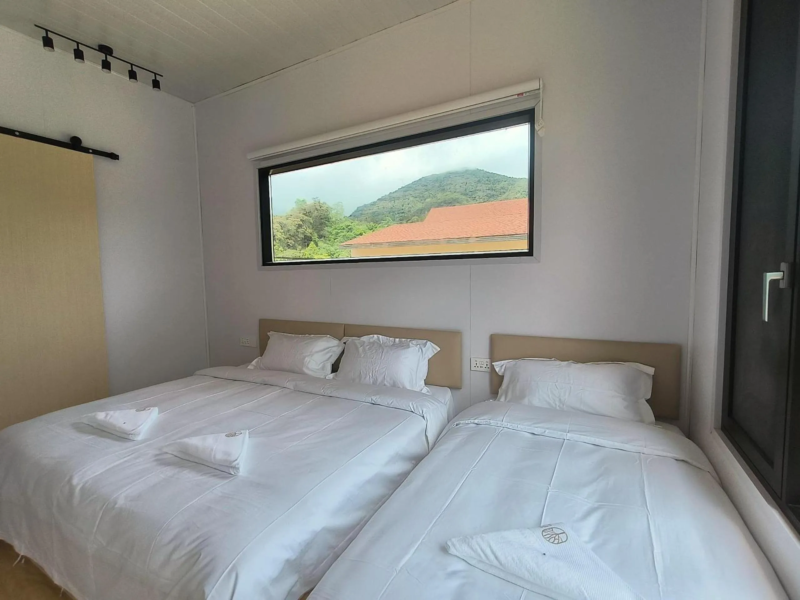 Bed in The Pampines Villa, Mount Kinabalu