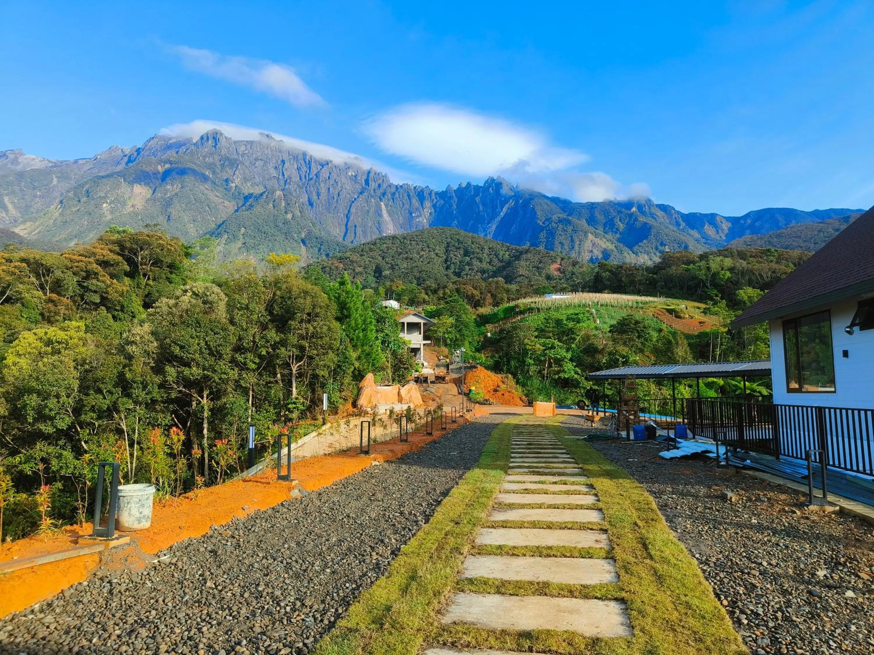The Pampines Villa, Mount Kinabalu