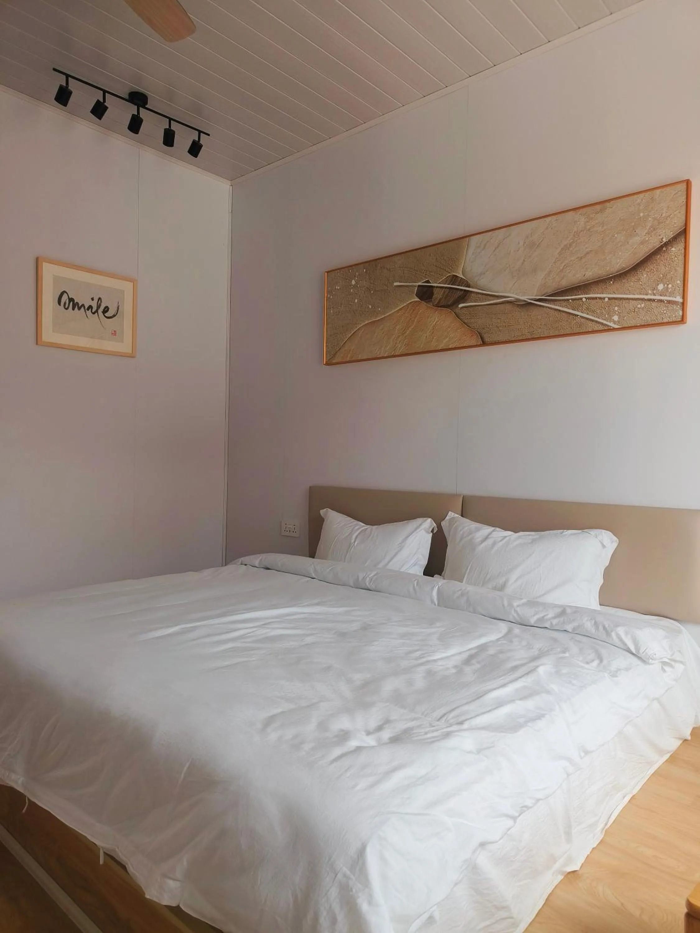 Bed in The Pampines Villa, Mount Kinabalu