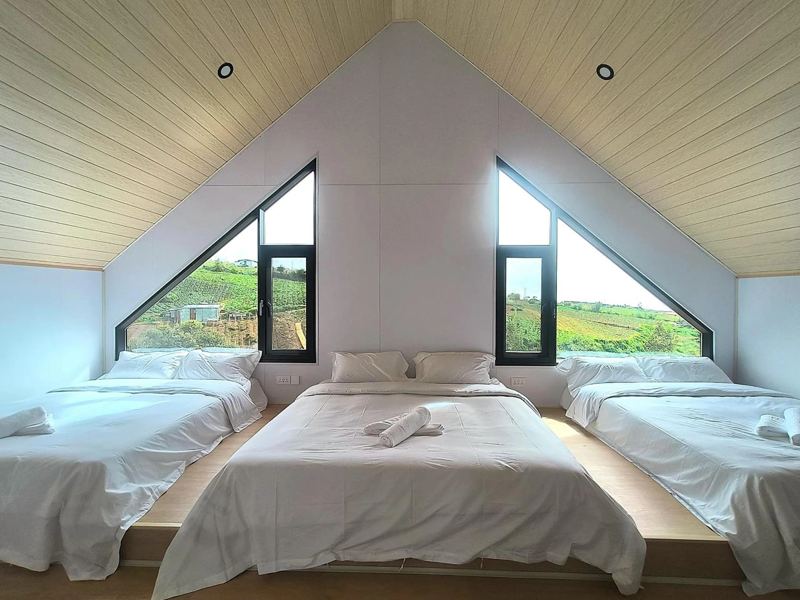 Bed in The Pampines Villa, Mount Kinabalu