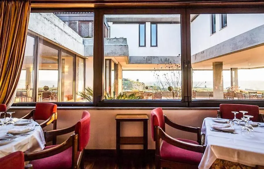 Restaurant/places to eat in Hotel Fortaleza de Almeida by ASITE Hotels