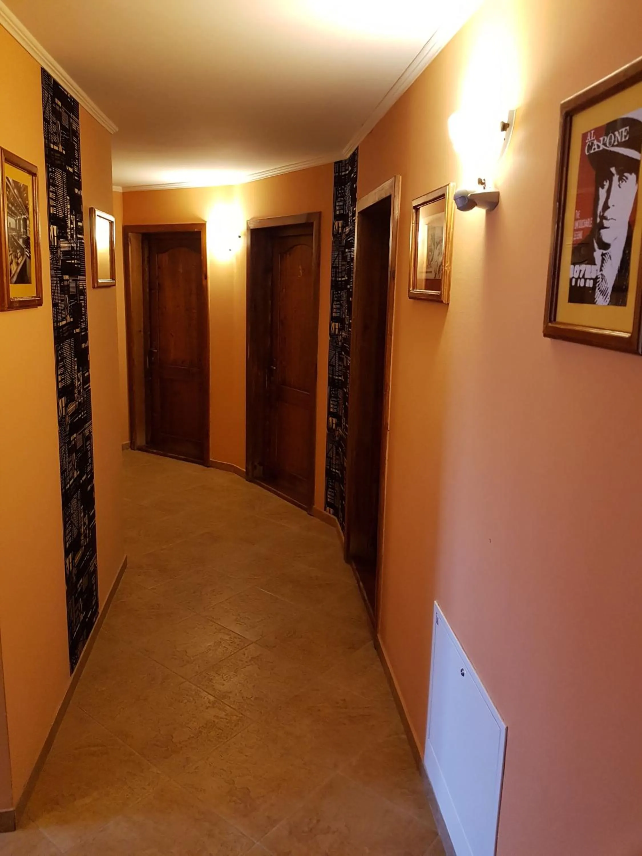 Property building in Motel Al Capone