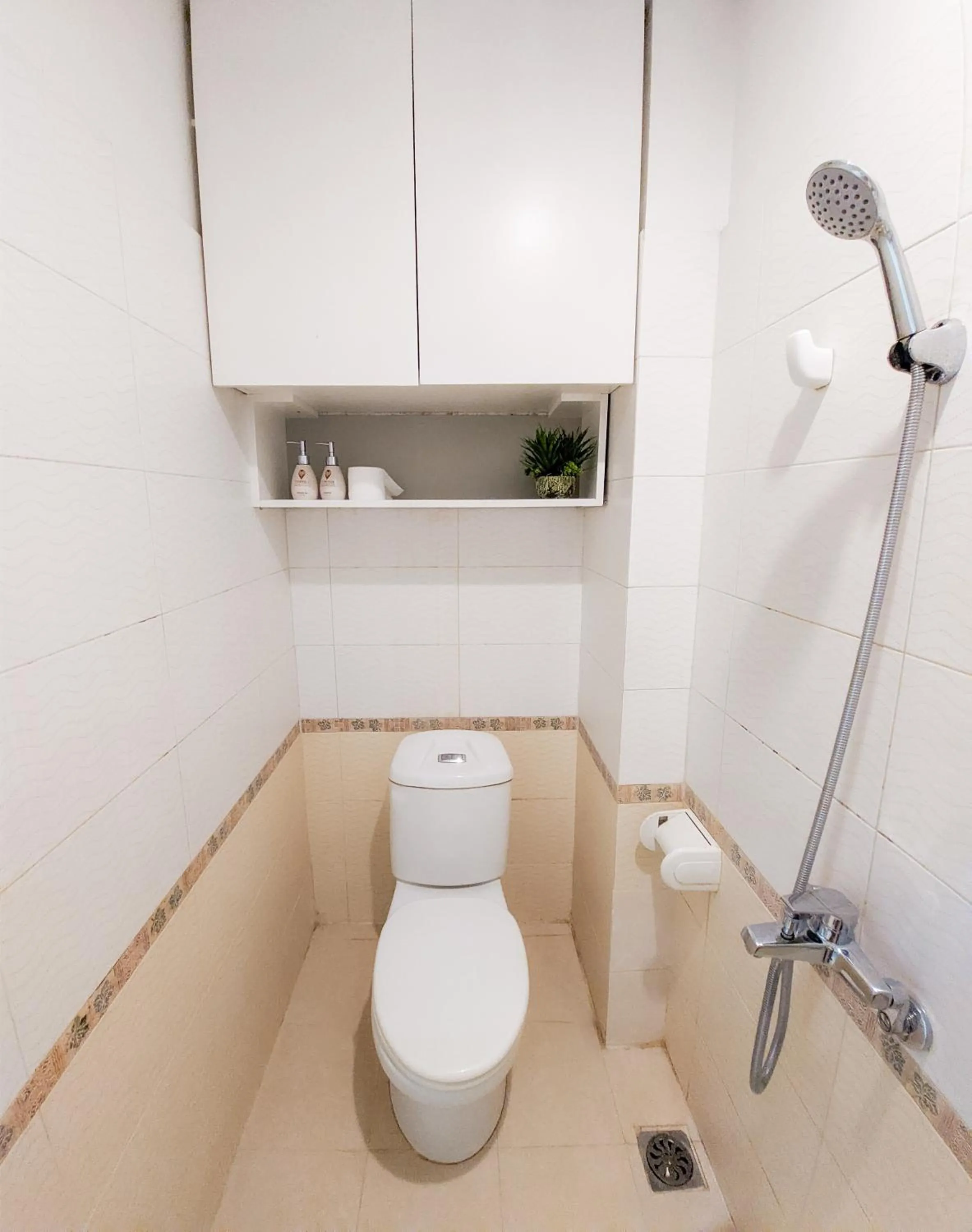 Toilet in Khách sạn Thế Kỷ Mới