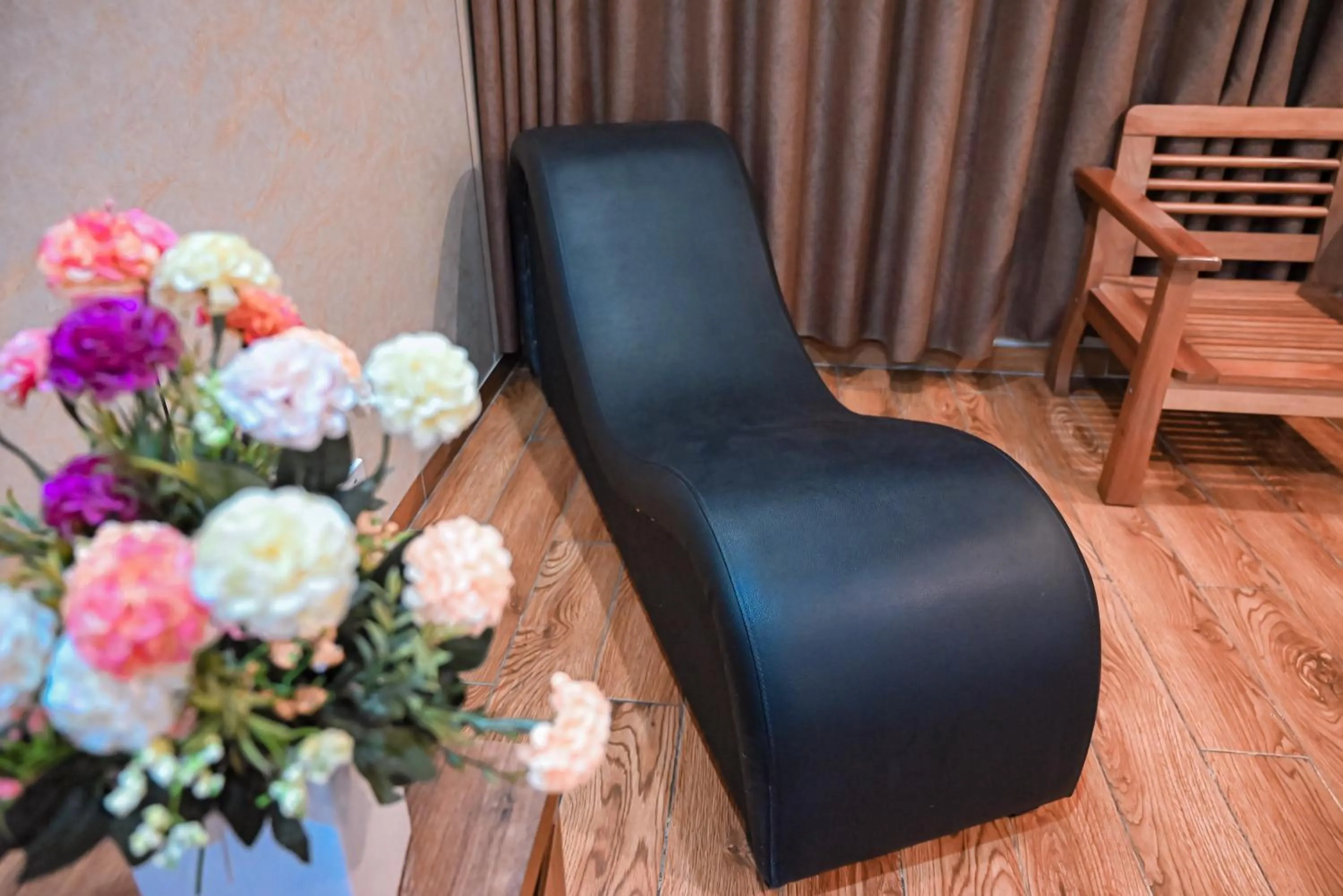 Seating area in Khách sạn Thế Kỷ Mới