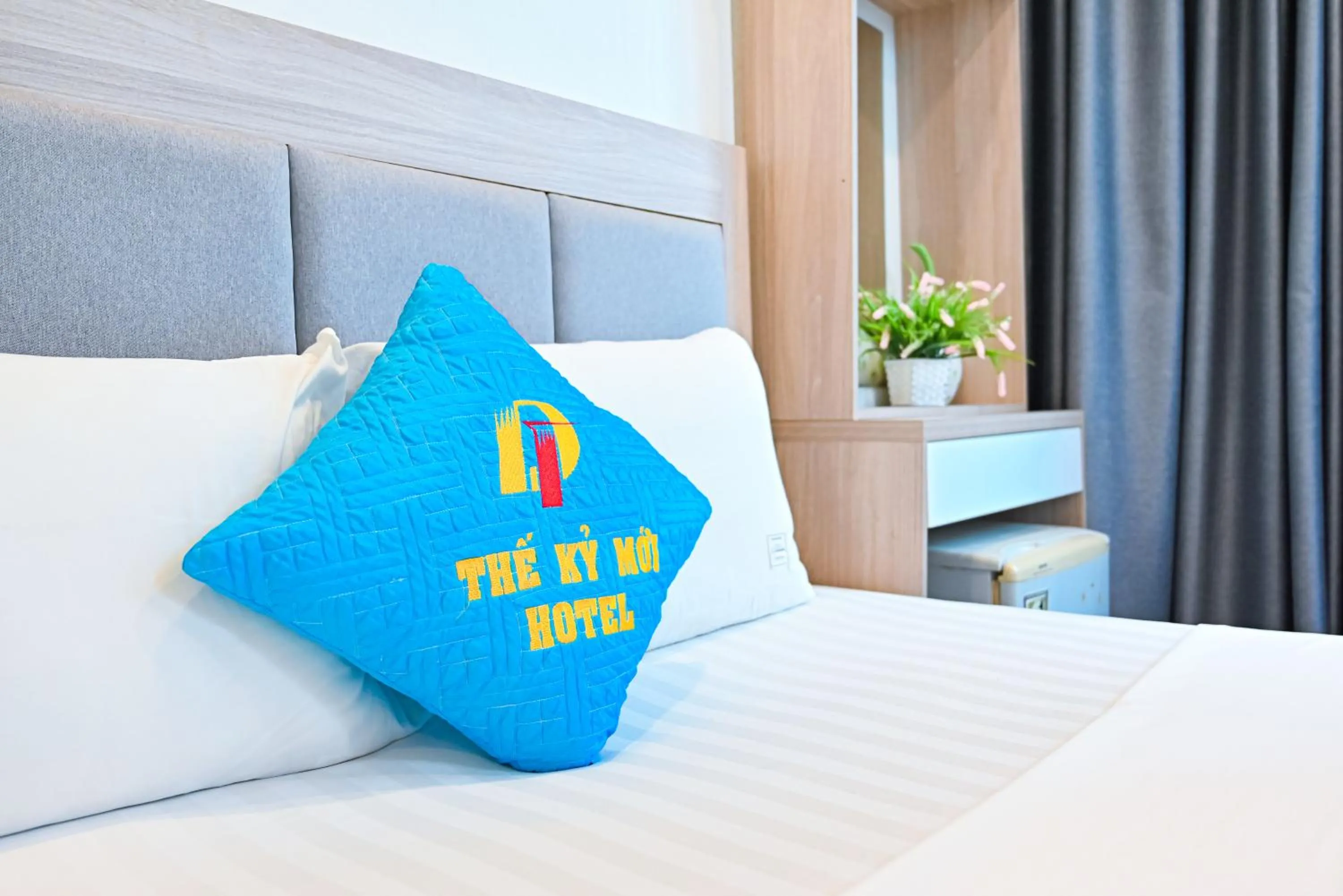 Bed in Khách sạn Thế Kỷ Mới