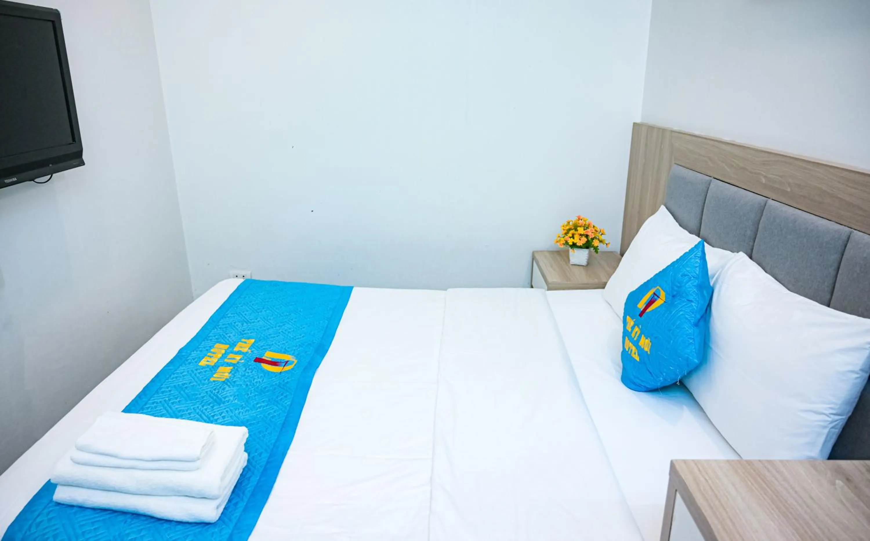 Bedroom, Bed in Khách sạn Thế Kỷ Mới