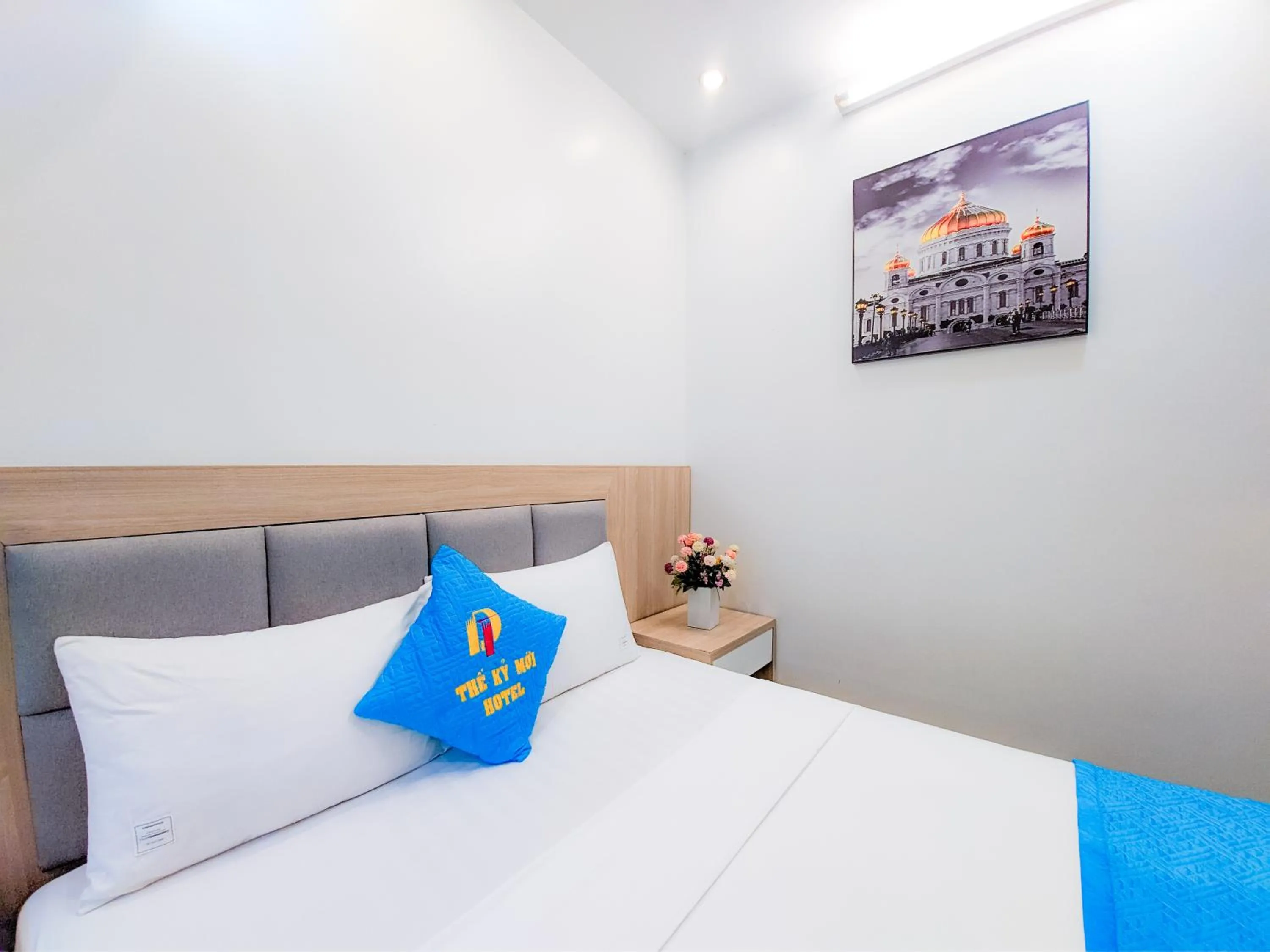 Bed in Khách sạn Thế Kỷ Mới