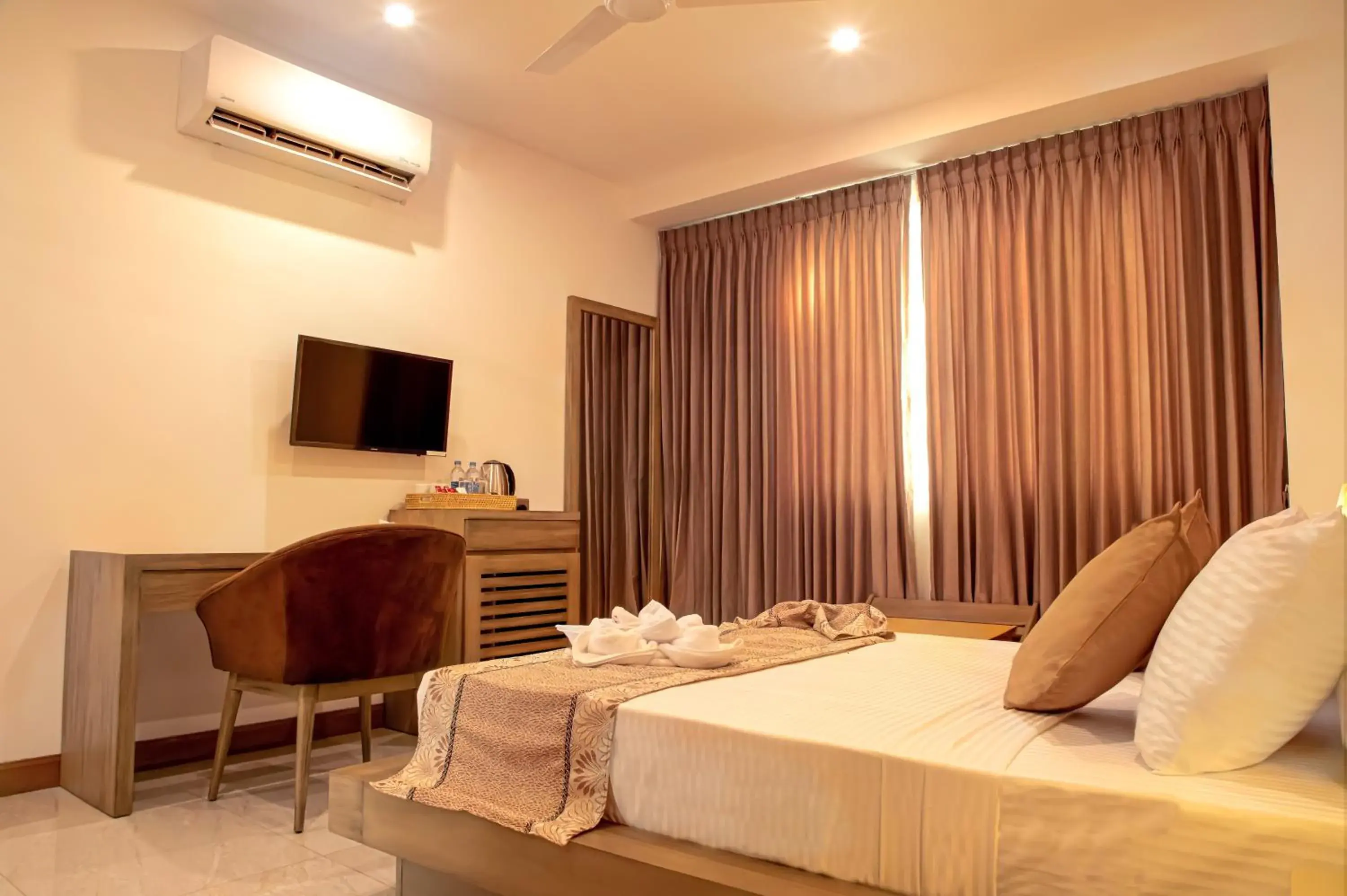 Bedroom, Bed in Ravo Hotel Bedroom, Bed in Ravo Hotel