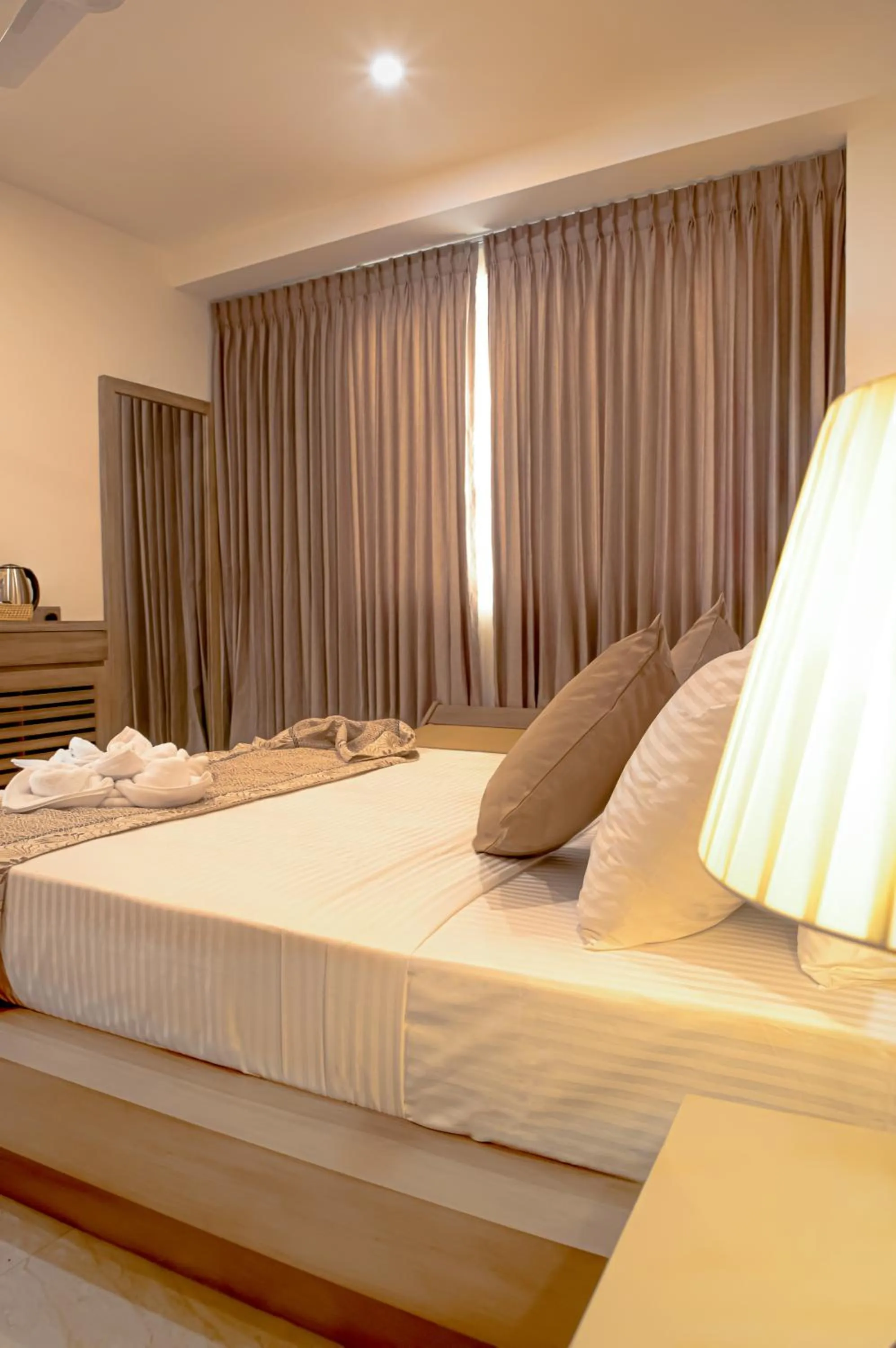 Bedroom, Bed in Ravo Hotel