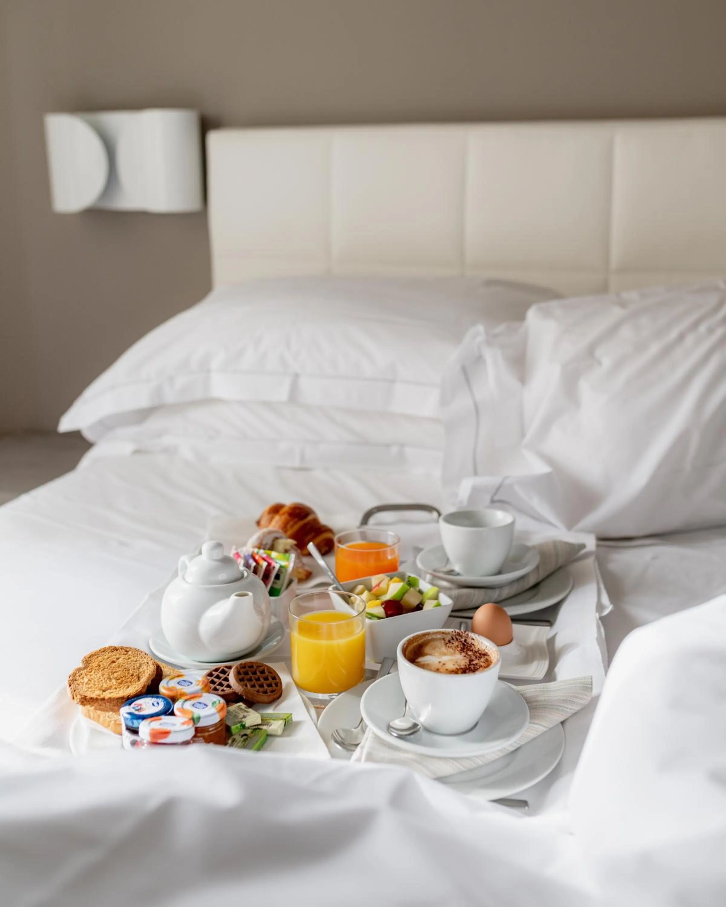 Breakfast, Bed in Hotel Residence Esplanade
