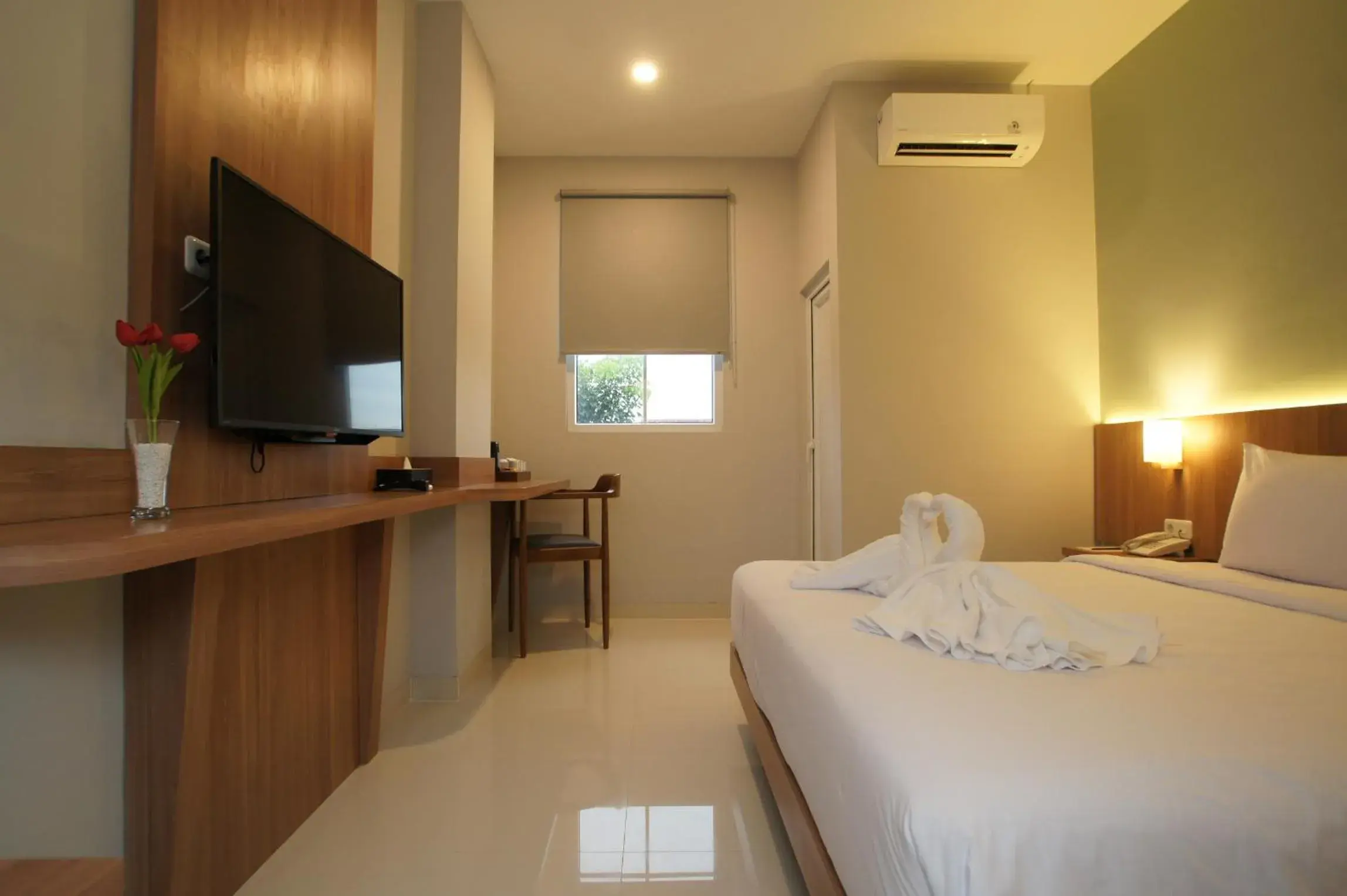 Bed in Hexton Hotel Lampung by Amazing Bed in Hexton Hotel Lampung by Amazing