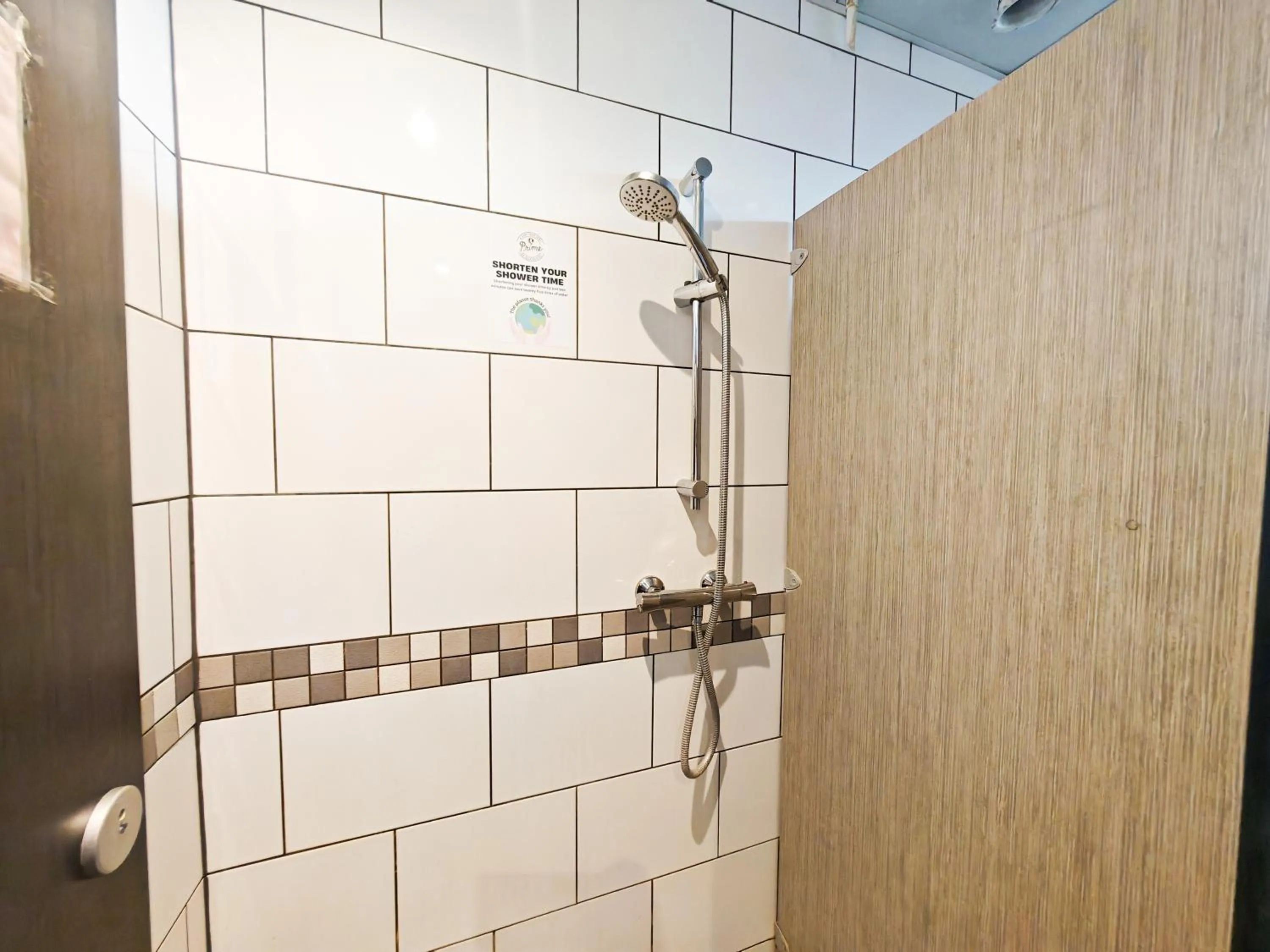 Prime Backpackers Angel