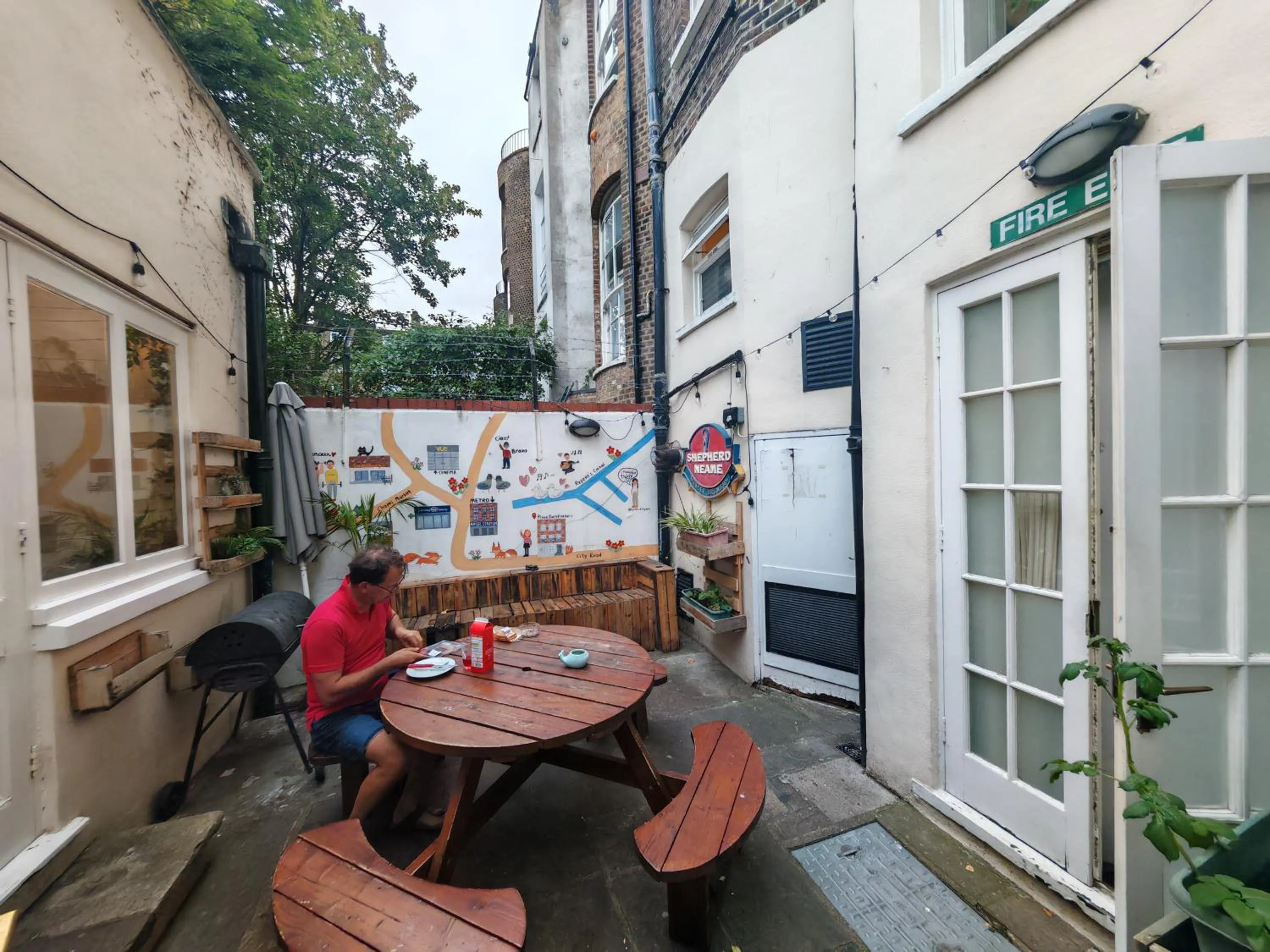 Prime Backpackers Angel