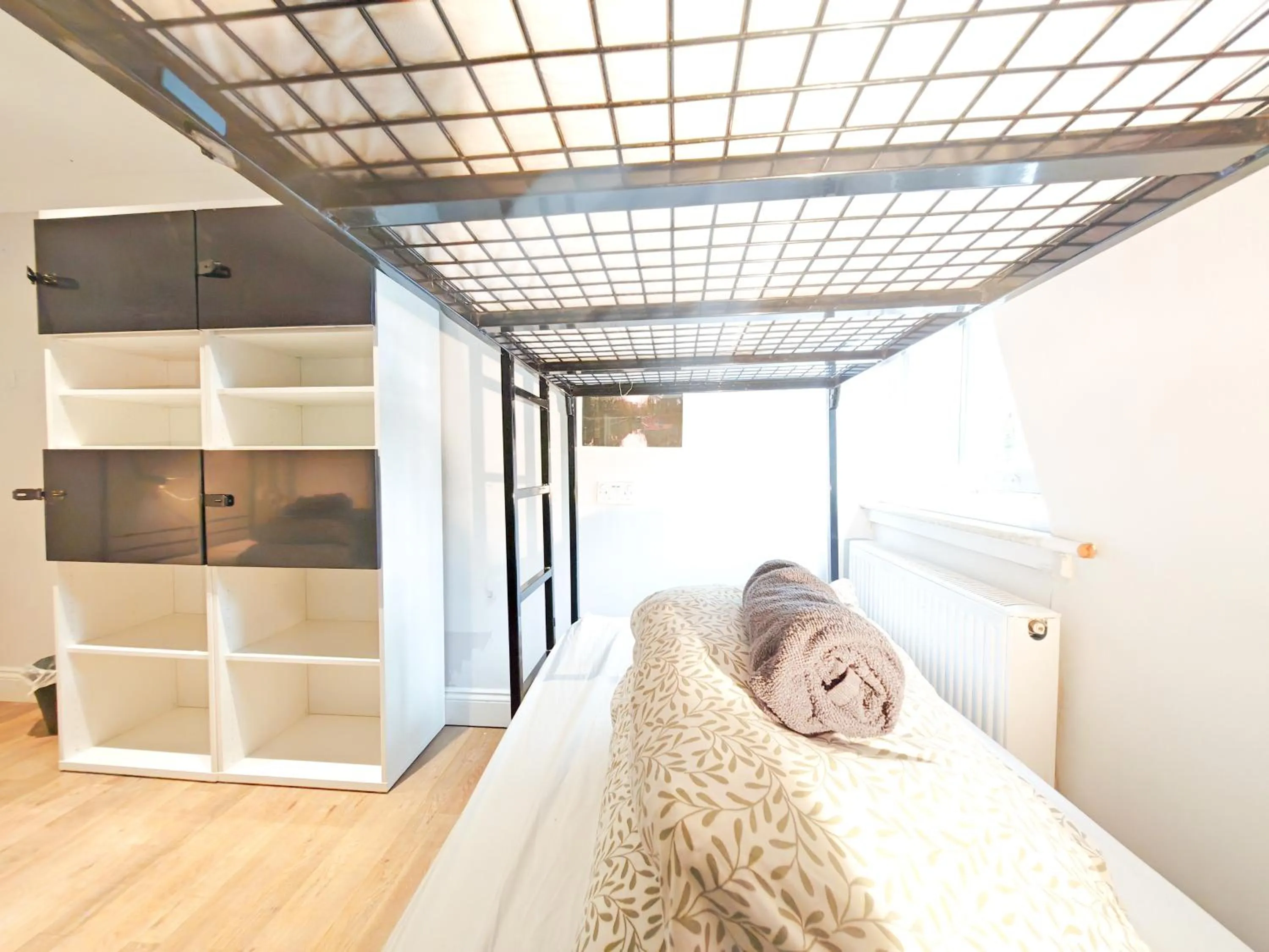 Bed in Prime Backpackers Angel