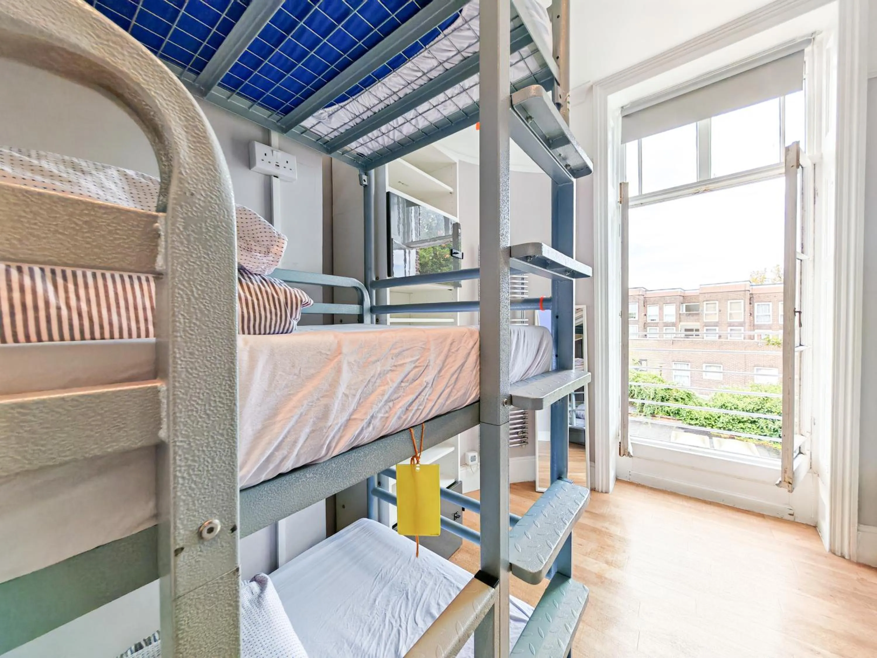 Bed in Prime Backpackers Angel