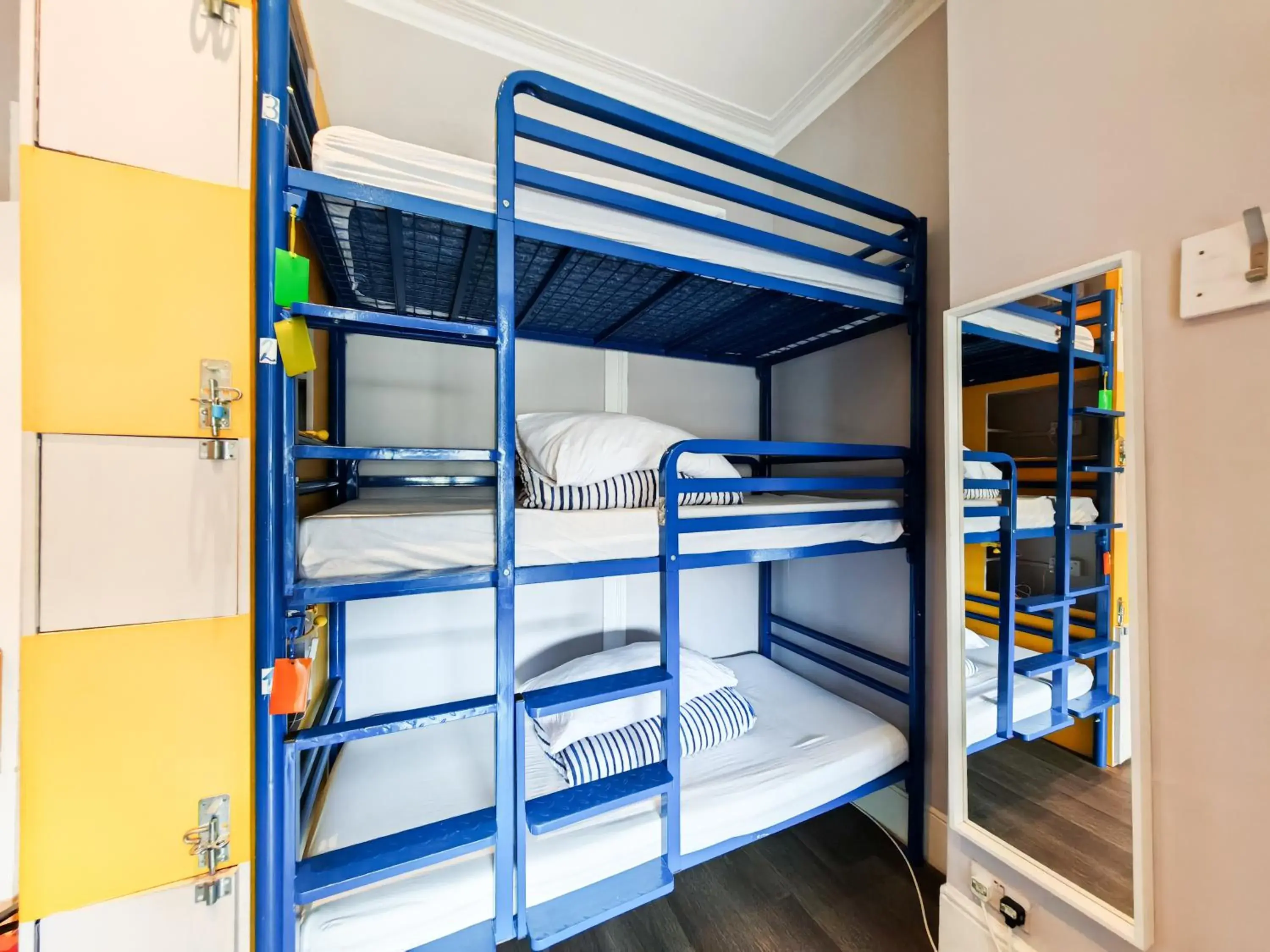 Bed in 9-Bed Female Dormitory Room in Prime Backpackers Angel Bed in 9-Bed Female Dormitory Room in Prime Backpackers Angel