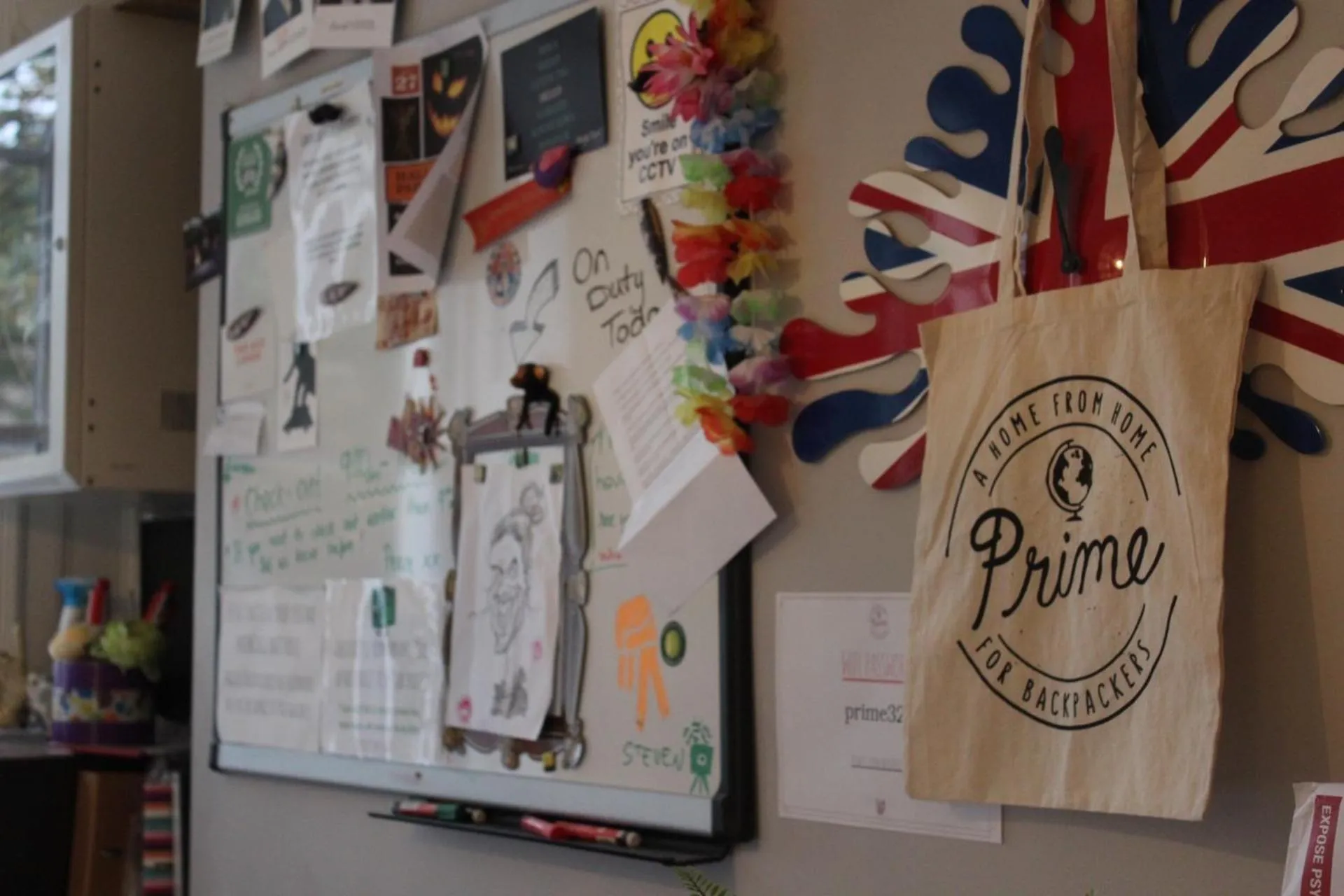 Lobby or reception in Prime Backpackers Angel