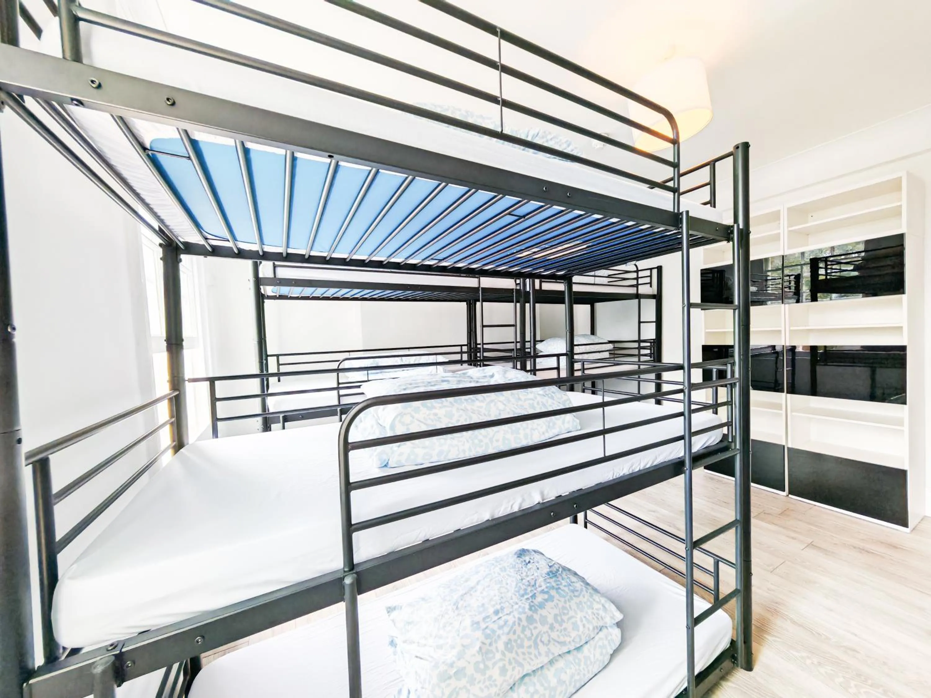 Bed in Prime Backpackers Angel