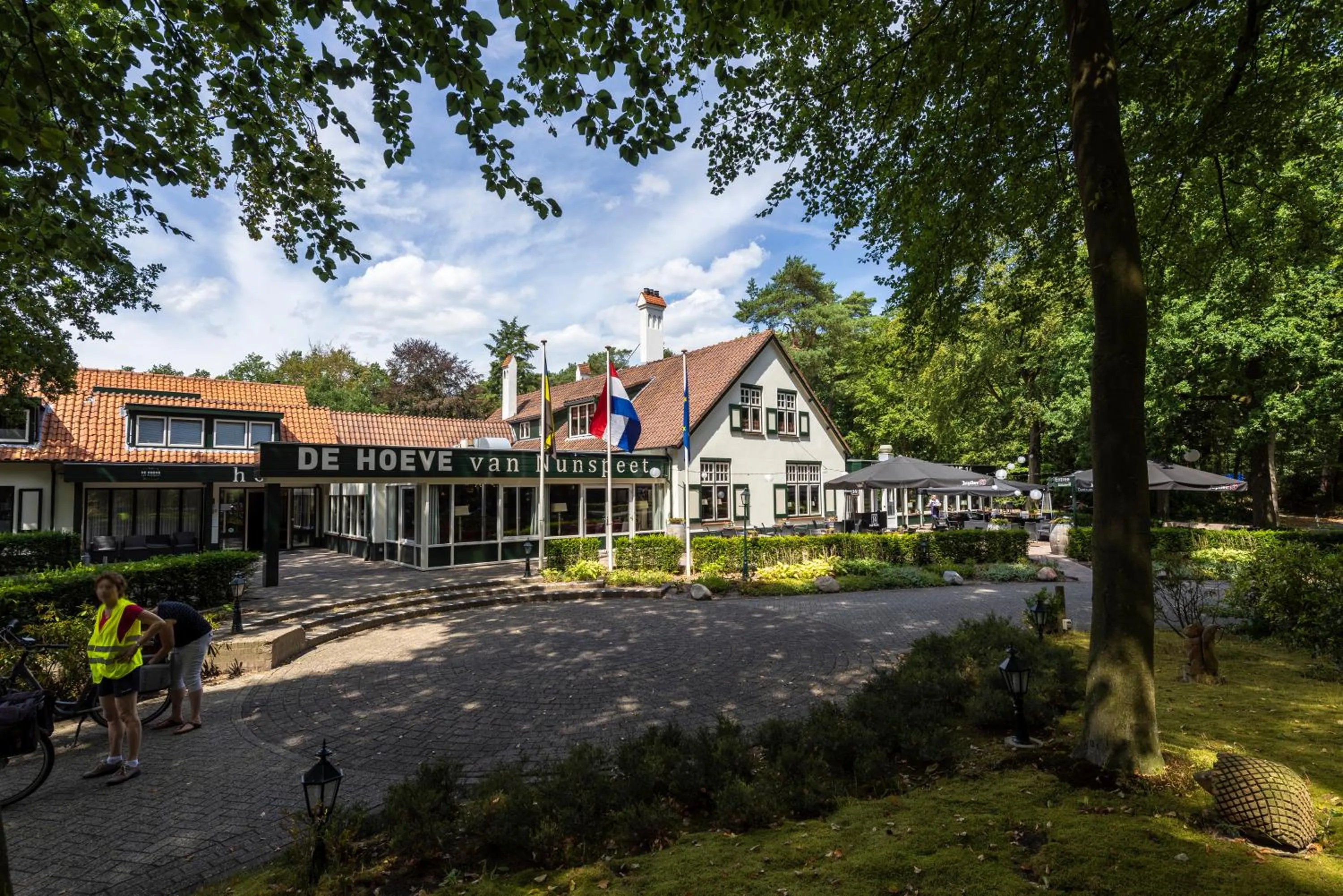 Property building in Hotel de Hoeve van Nunspeet