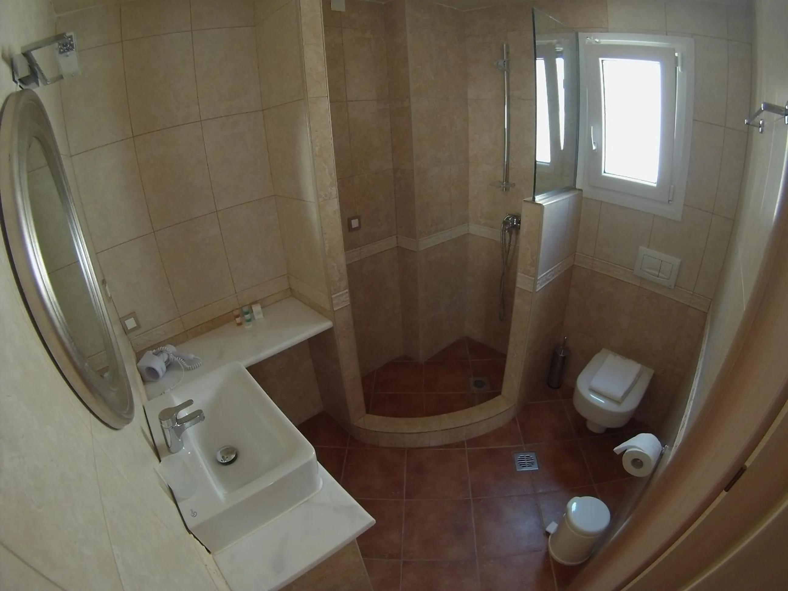 Bathroom in Sivota Gold