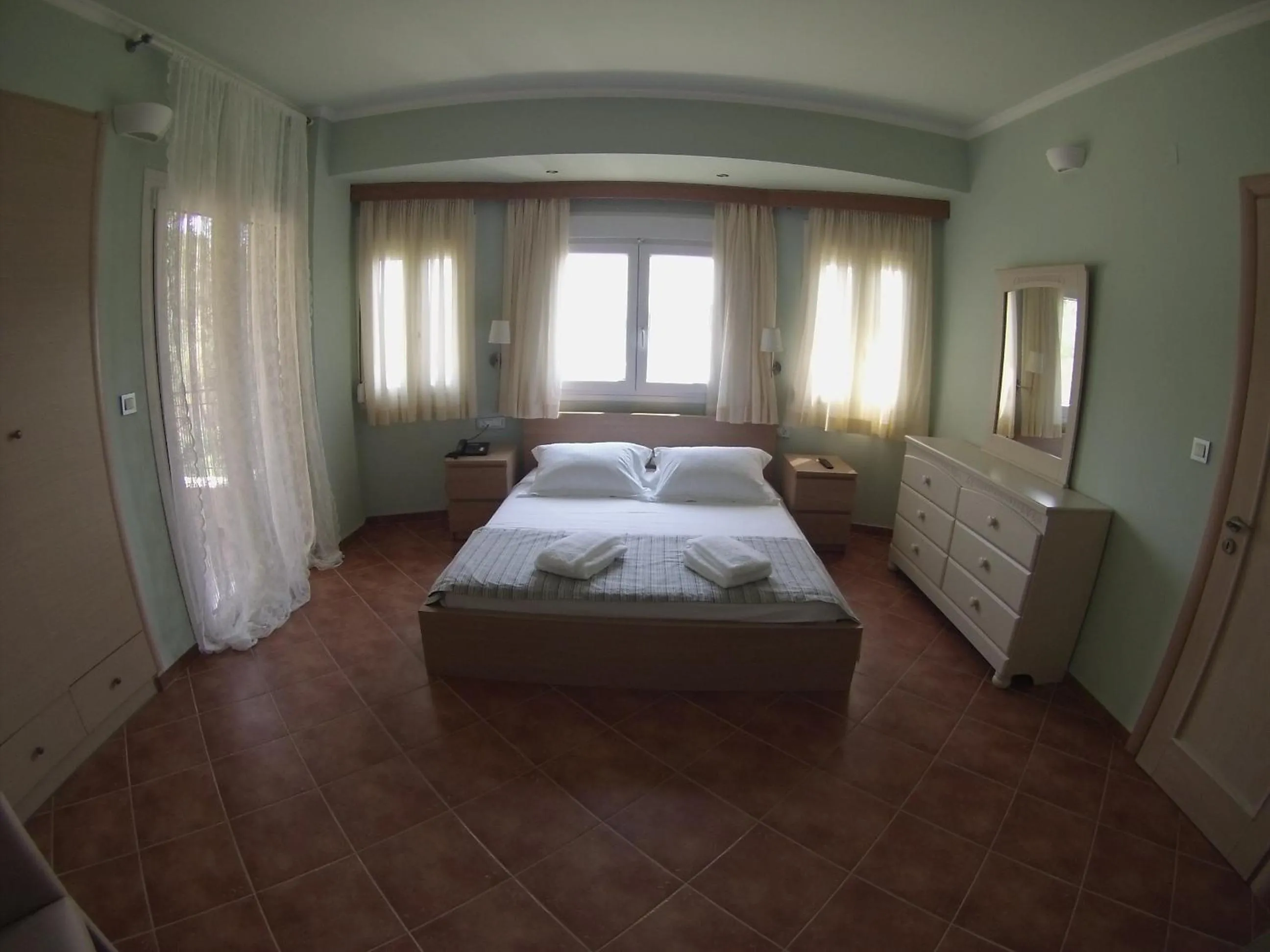 Toilet, Bed in Sivota Gold