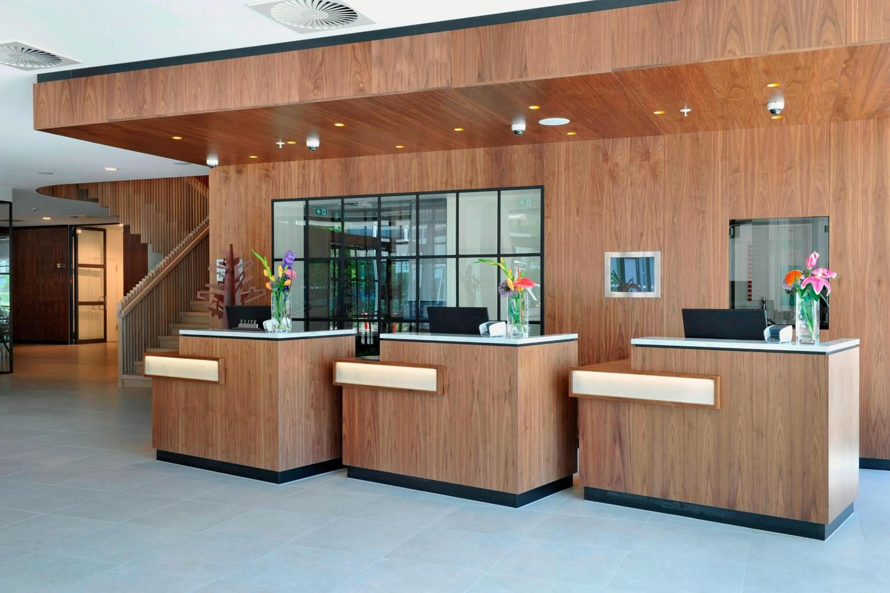 Lobby or reception in Courtyard by Marriott Amsterdam Arena Atlas